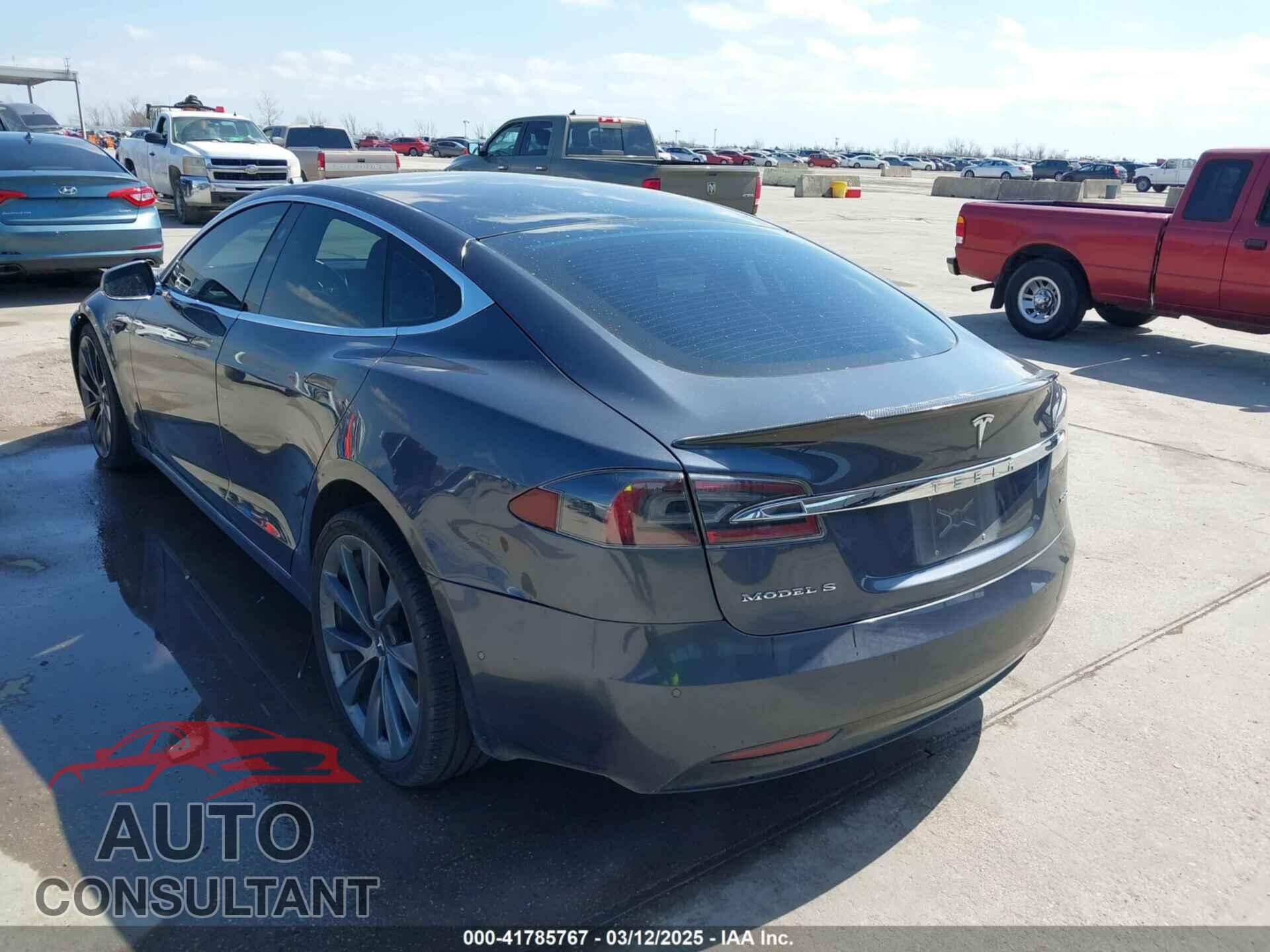 TESLA MODEL S 2017 - 5YJSA1E29HF204881