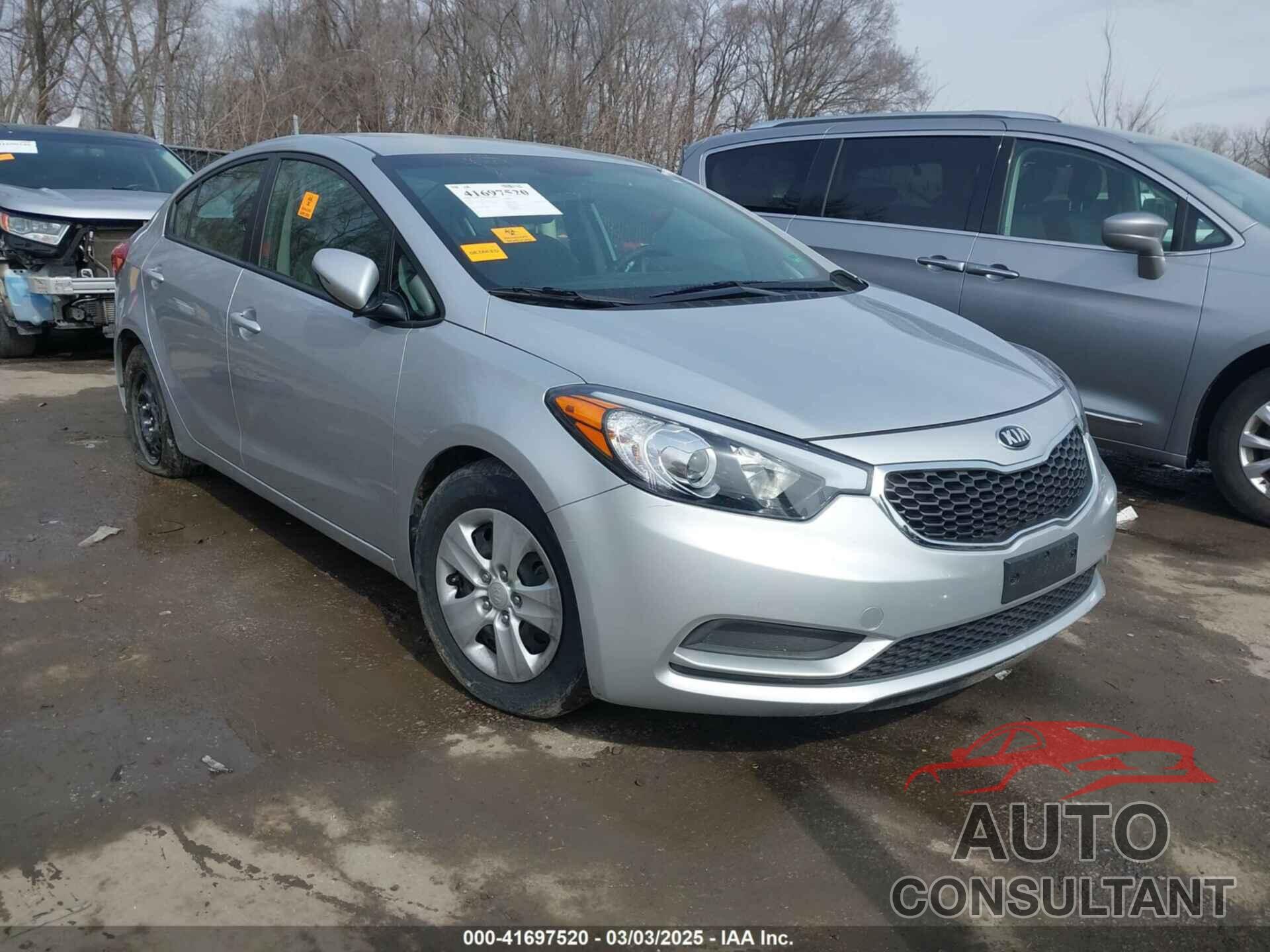 KIA FORTE 2016 - KNAFX4A65G5498917