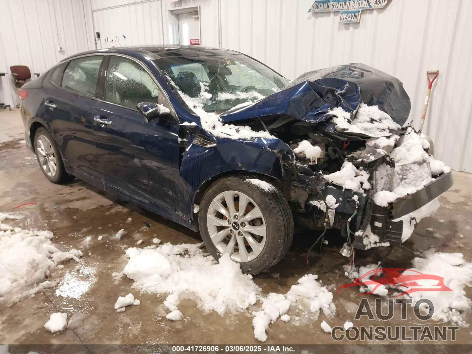KIA OPTIMA 2017 - 5XXGU4L31HG152217