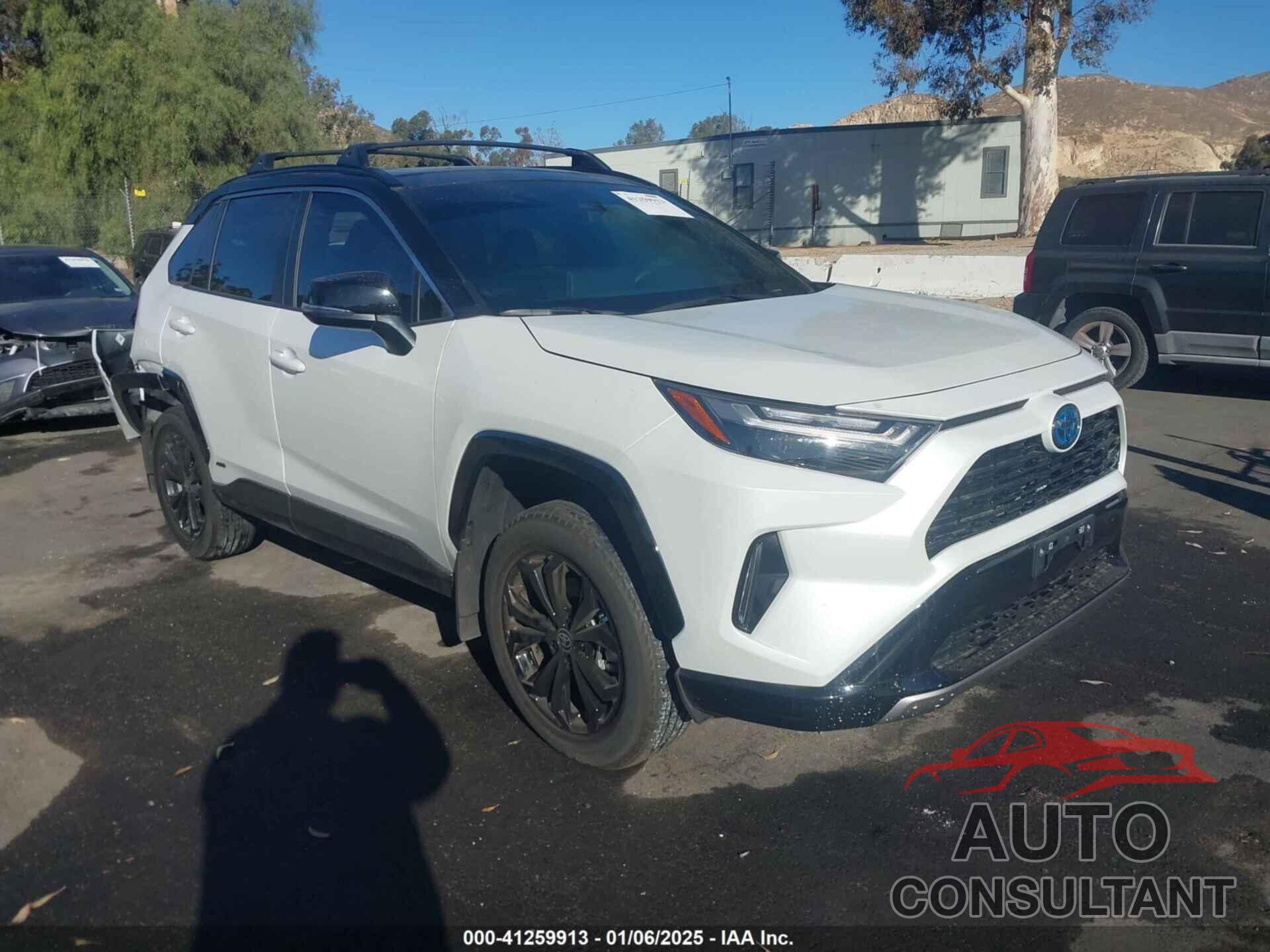 TOYOTA RAV4 HYBRID 2024 - 2T3E6RFV4RW075529