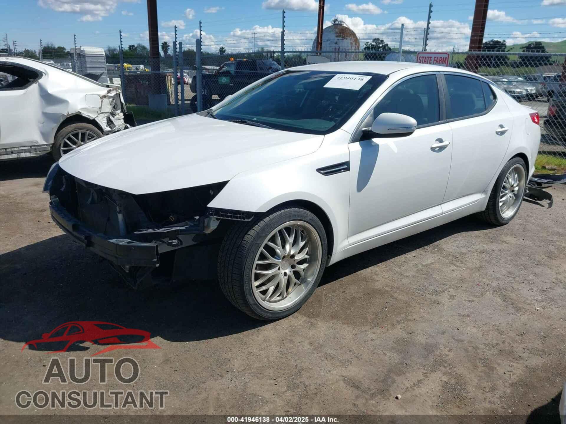 KIA OPTIMA 2011 - KNAGM4A71B5072995