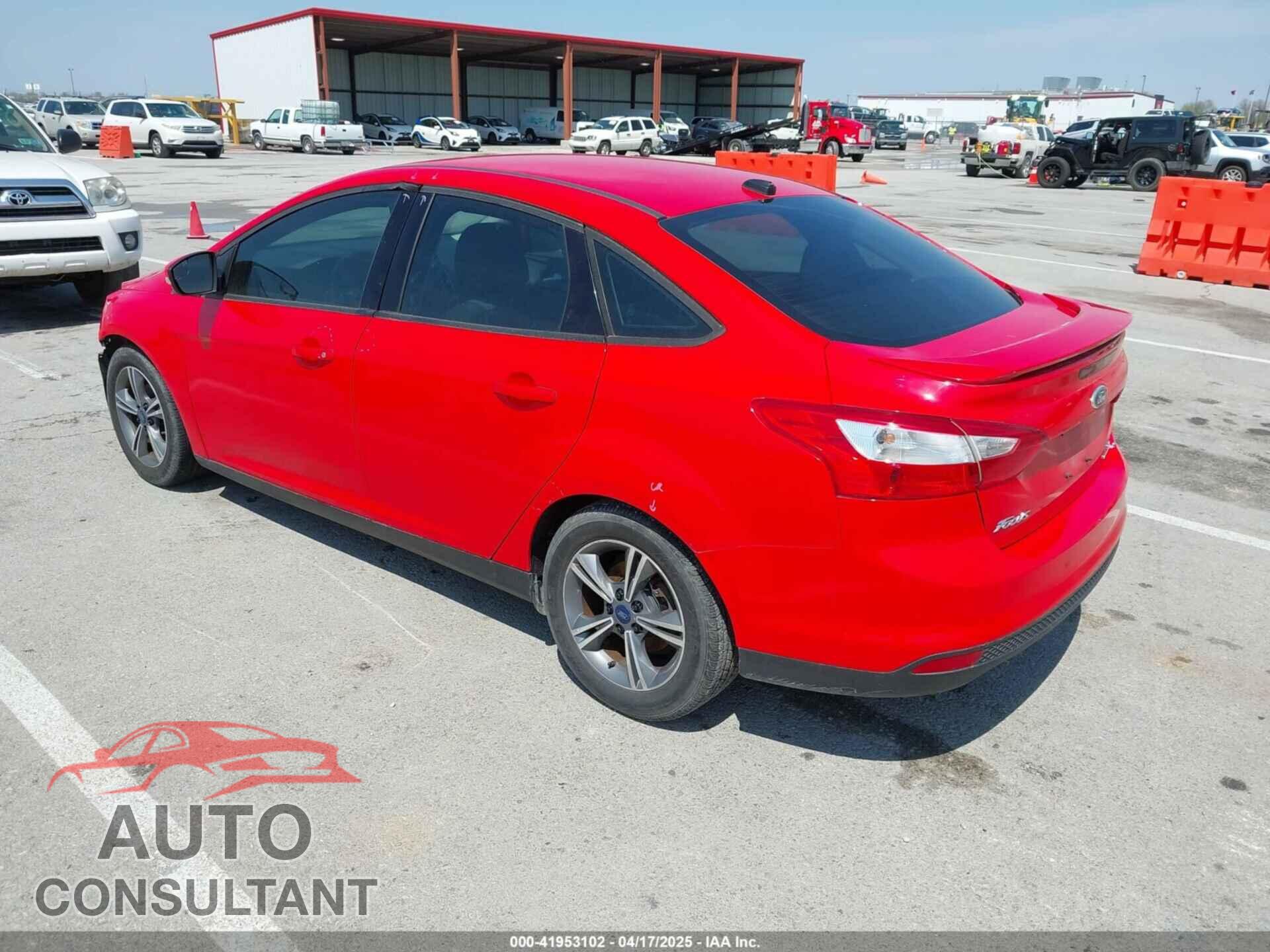 FORD FOCUS 2014 - 1FADP3F2XEL309901
