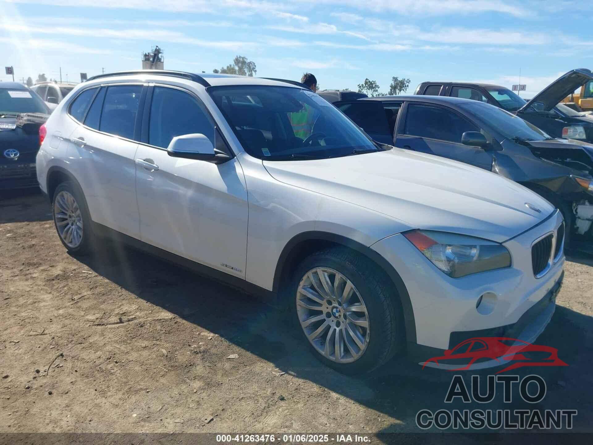 BMW X1 2015 - WBAVM1C54FVW57884