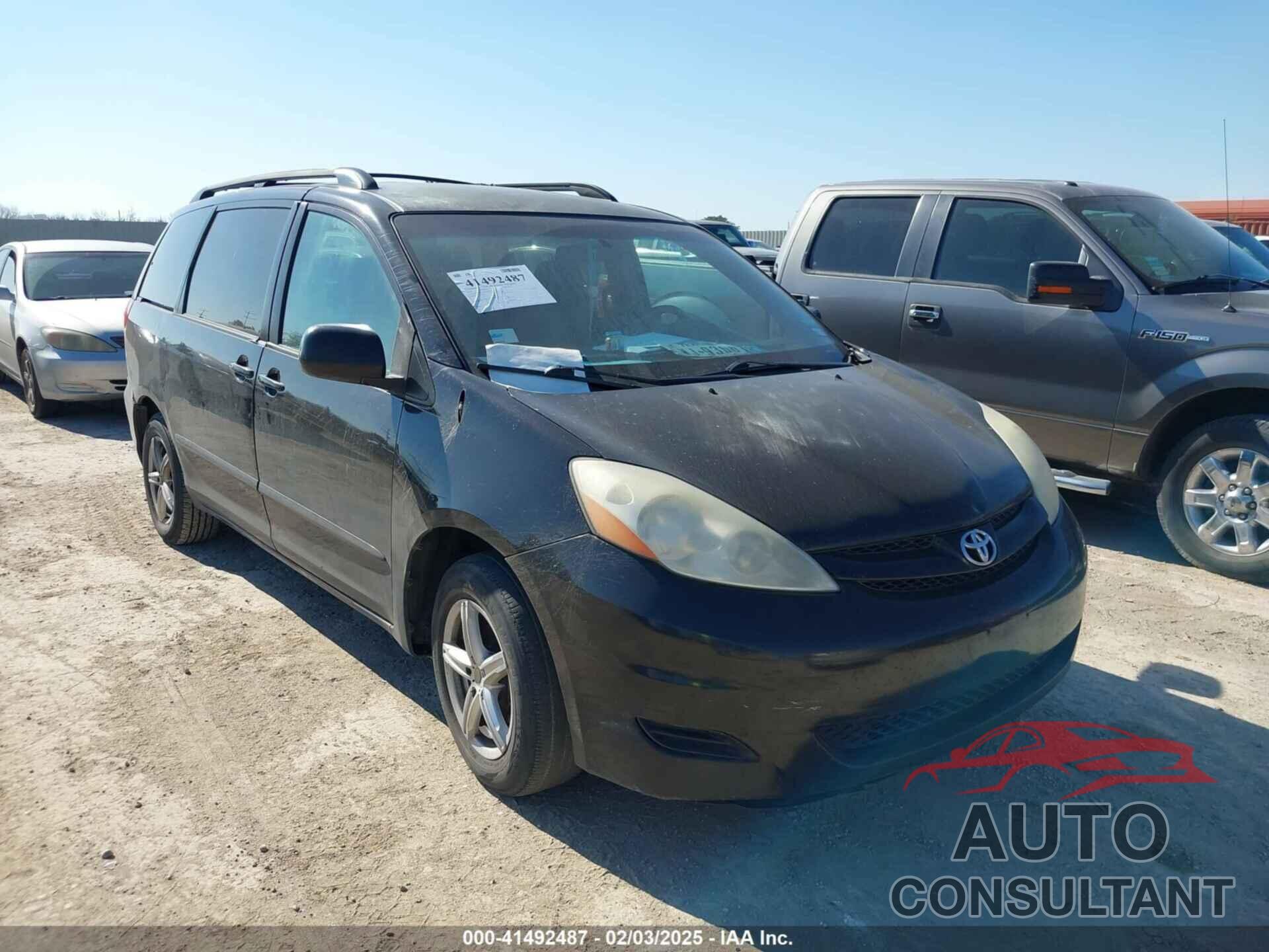 TOYOTA SIENNA 2010 - 5TDKK4CCXAS331697