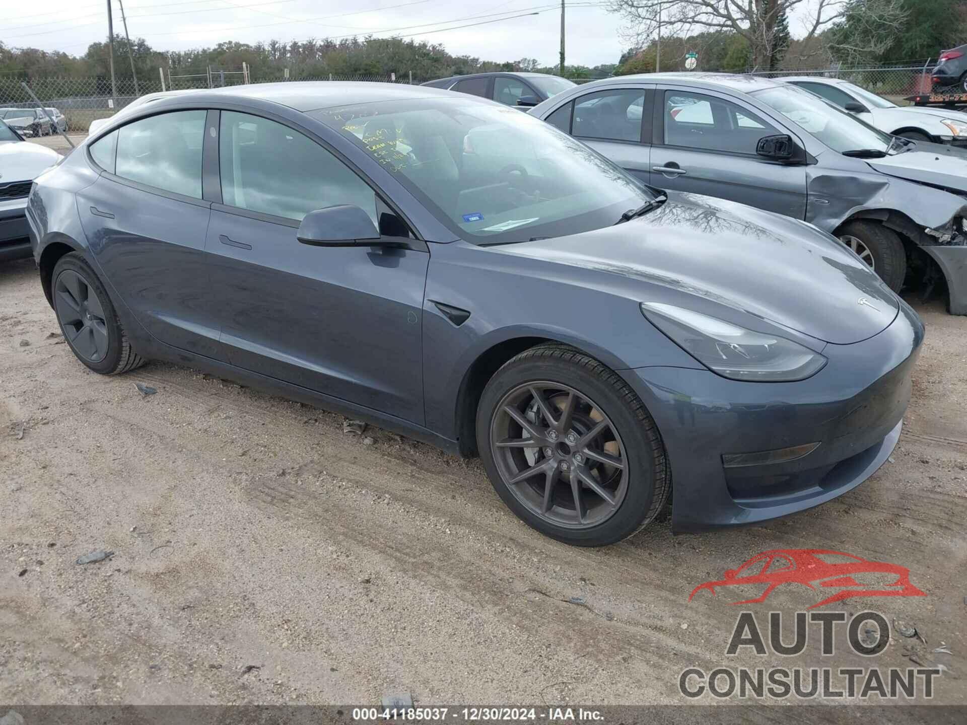 TESLA MODEL 3 2023 - 5YJ3E1EA0PF705009