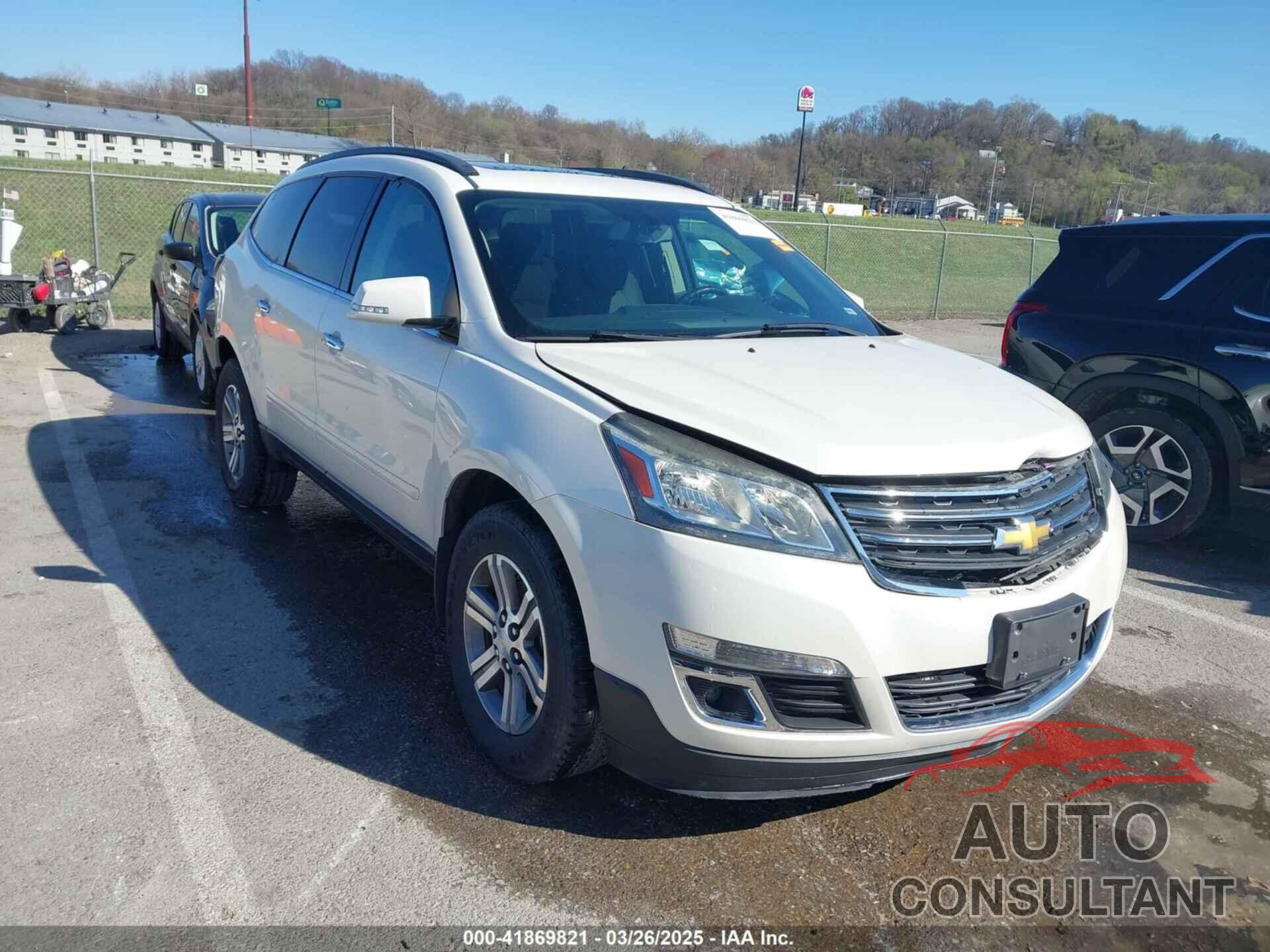 CHEVROLET TRAVERSE 2015 - 1GNKRGKD8FJ190051