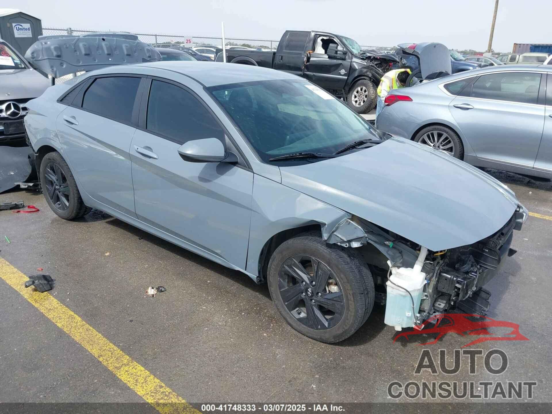 HYUNDAI ELANTRA 2021 - KMHLM4AG1MU144395