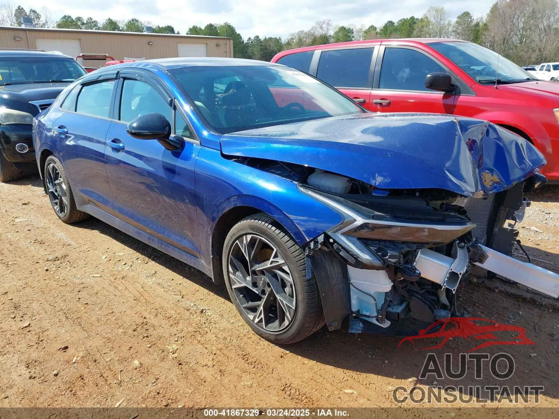 KIA K5 2025 - KNAG64J7XS5281369