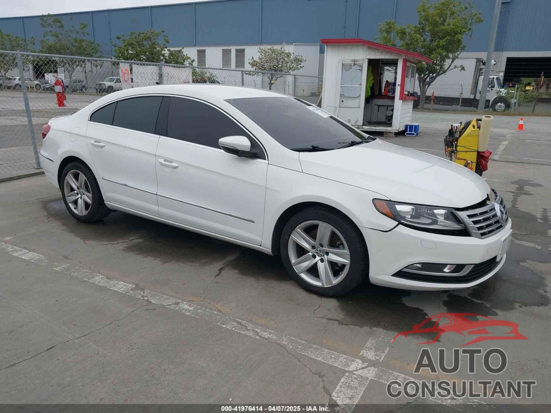VOLKSWAGEN CC 2014 - WVWBP7AN1EE539891