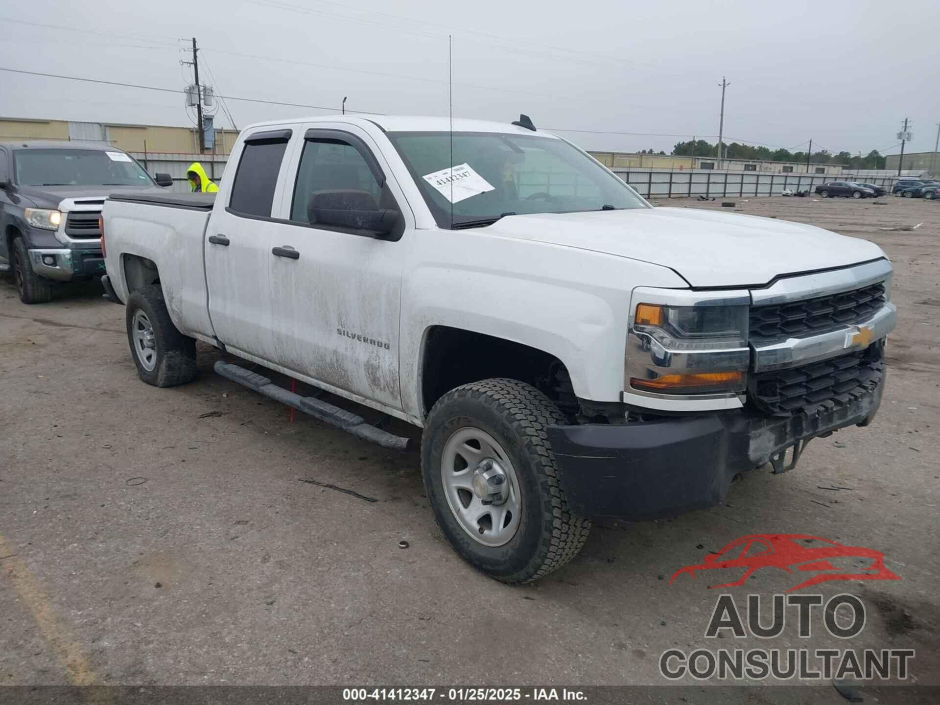 CHEVROLET SILVERADO 1500 2017 - 1GCRCNEH8HZ407792