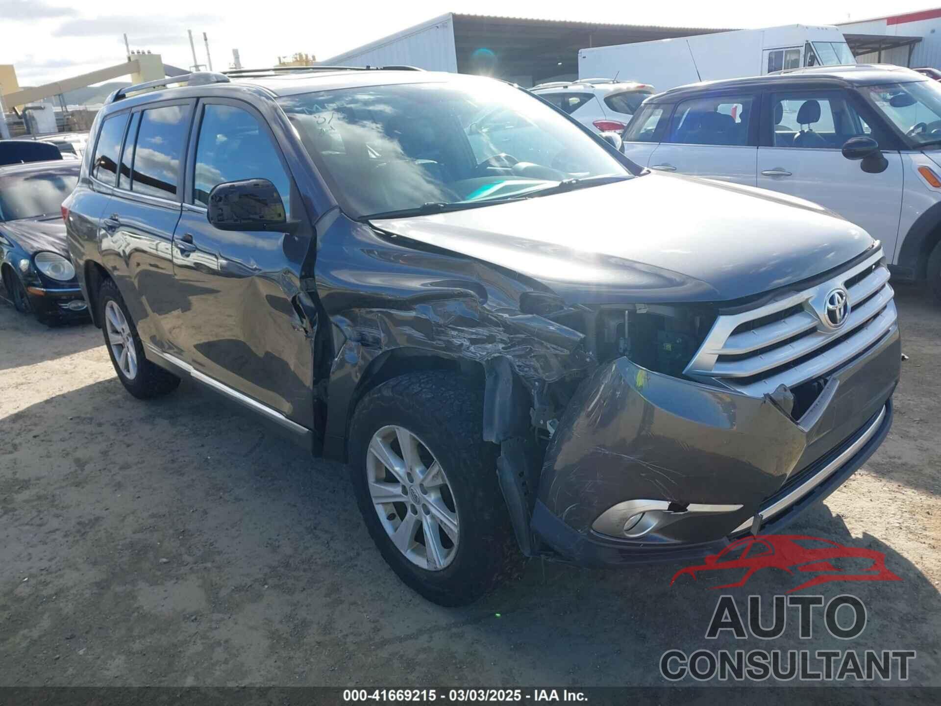 TOYOTA HIGHLANDER 2012 - 5TDBK3EH4CS169216