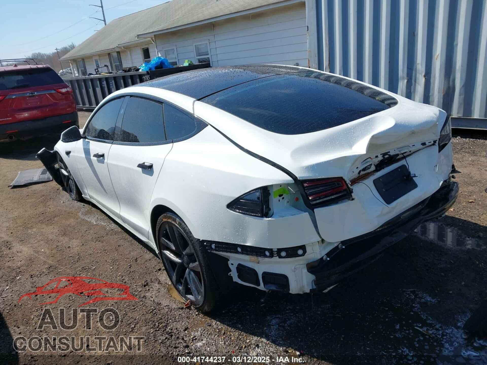 TESLA MODEL S 2023 - 5YJSA1E60PF518405