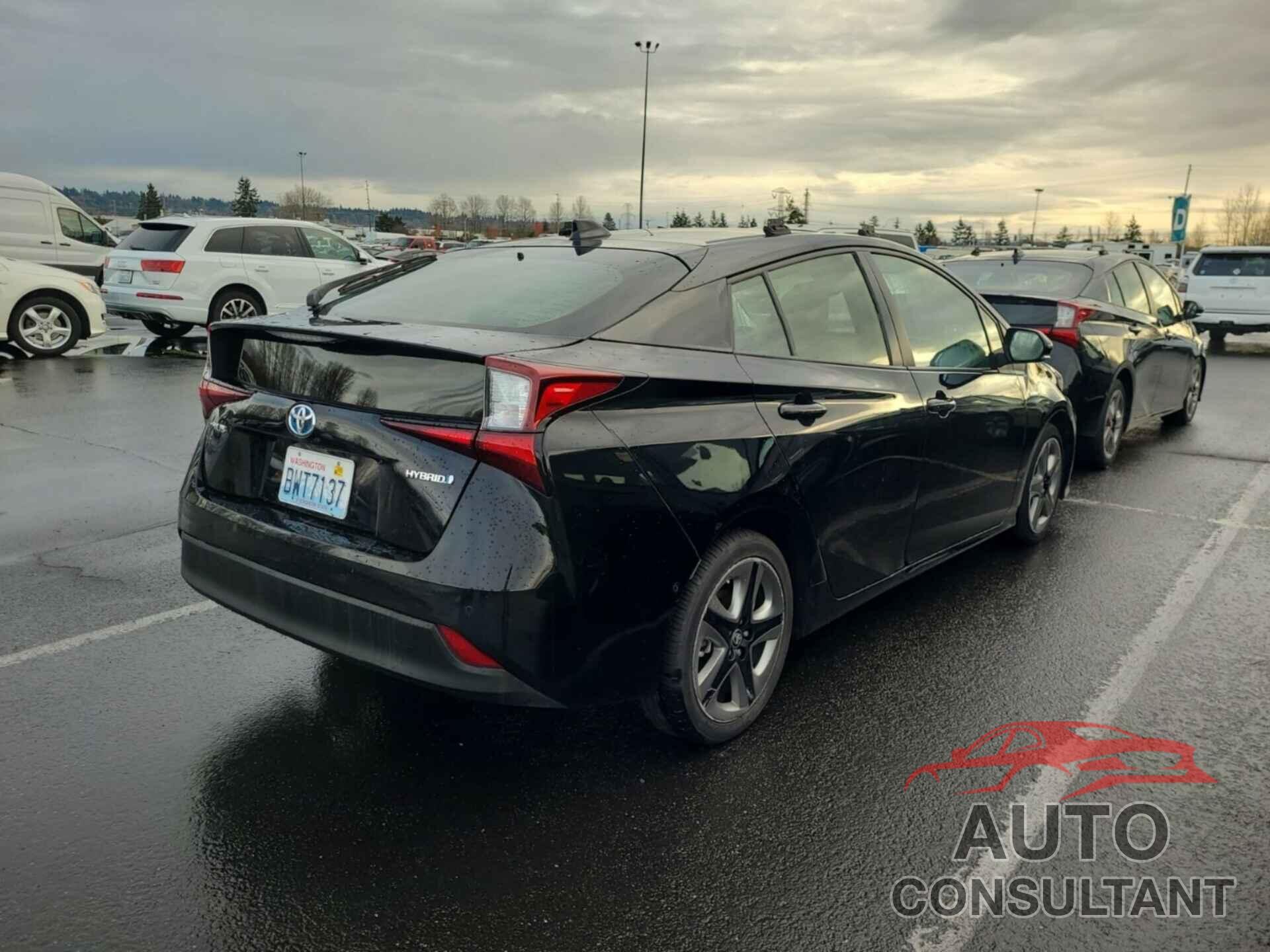 TOYOTA PRIUS 2021 - JTDKAMFU1M3136360