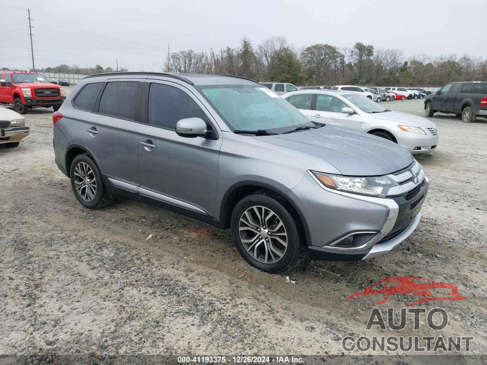 MITSUBISHI OUTLANDER 2016 - JA4AD3A38GZ017907