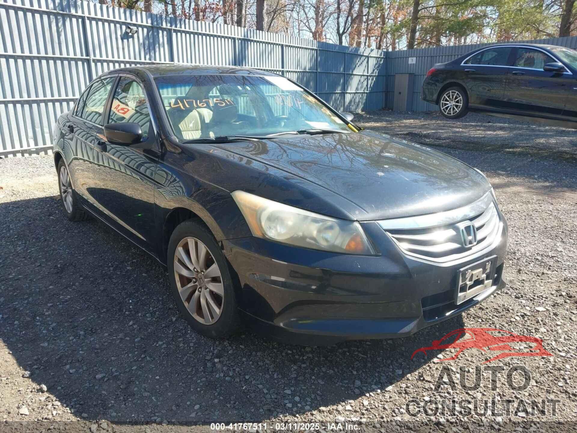 HONDA ACCORD 2011 - 1HGCP2F83BA006729