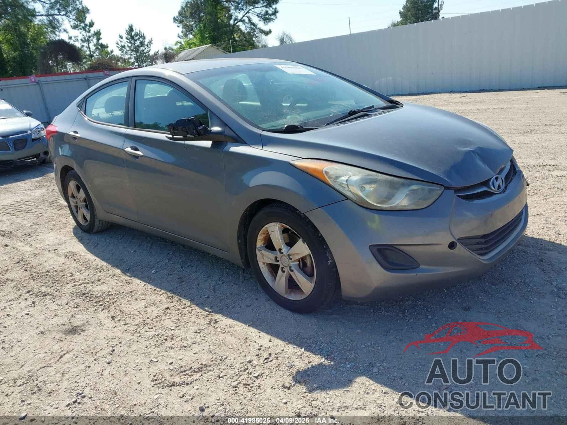 HYUNDAI ELANTRA 2013 - 5NPDH4AE6DH367988