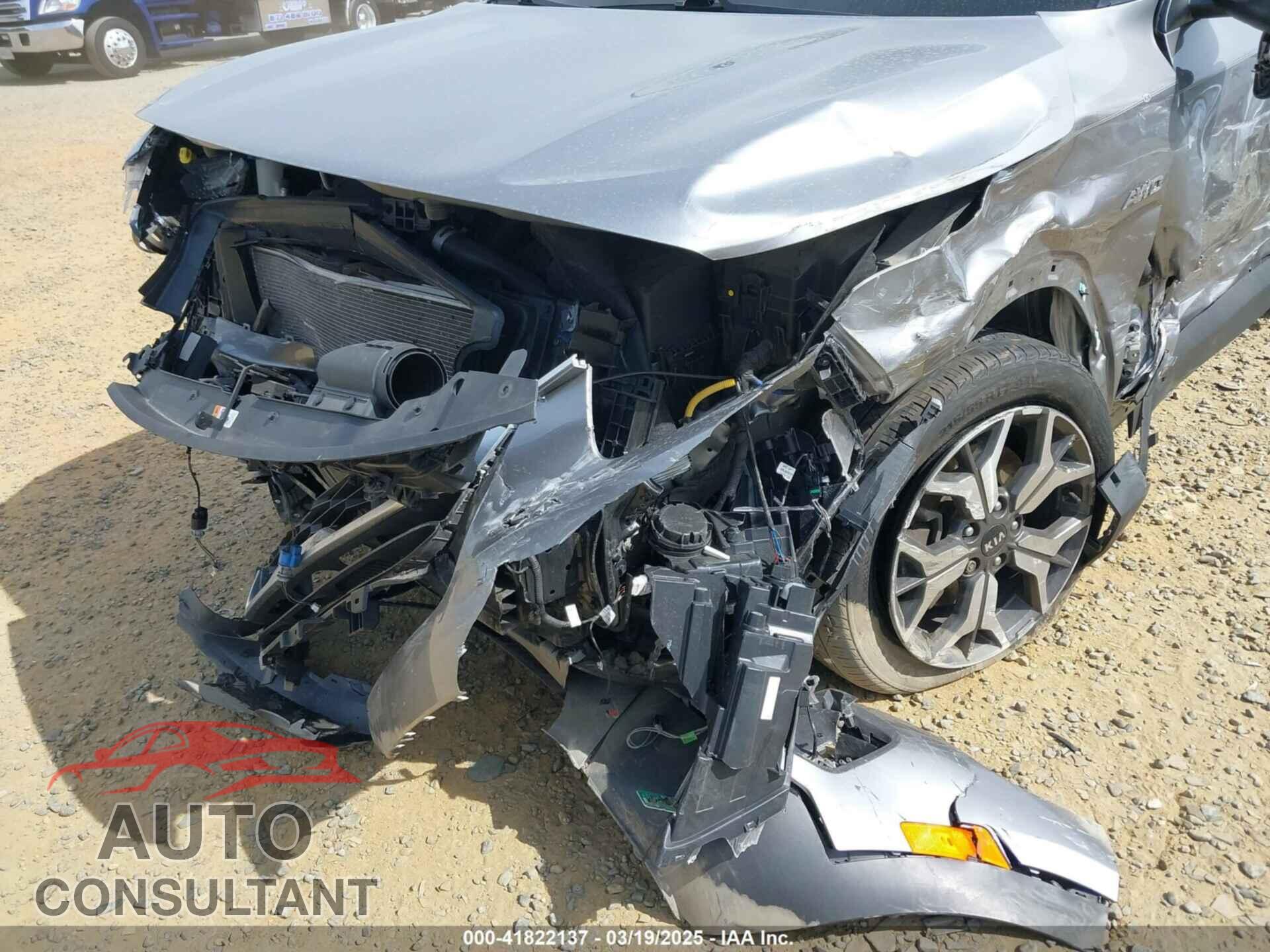 KIA SELTOS 2021 - KNDERCAA0M7103436