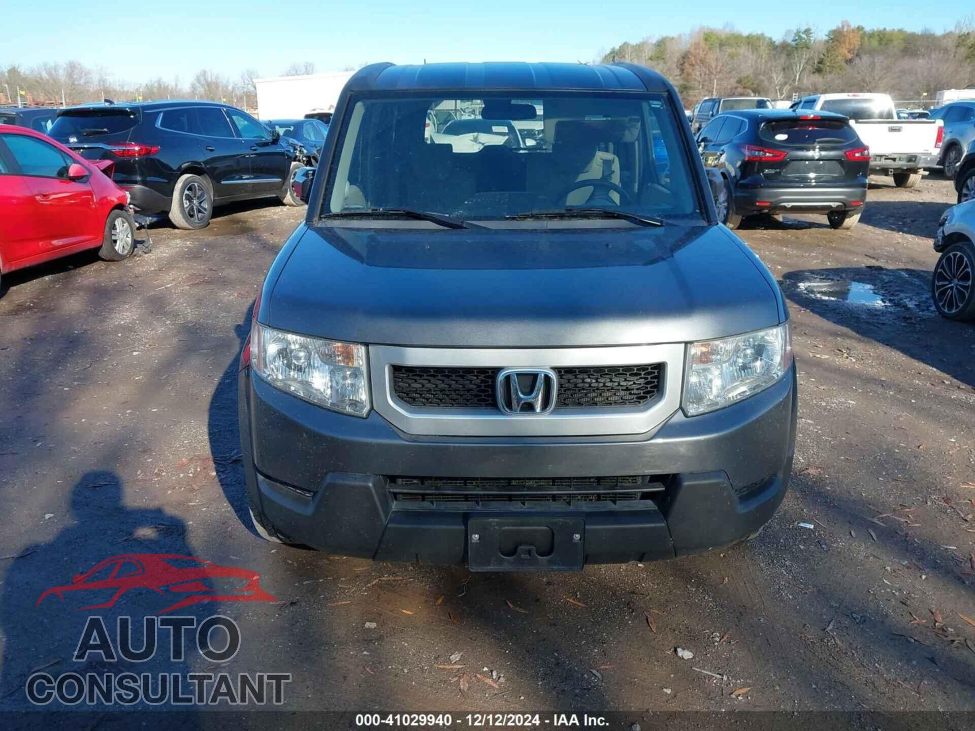 HONDA ELEMENT 2011 - 5J6YH1H36BL001729