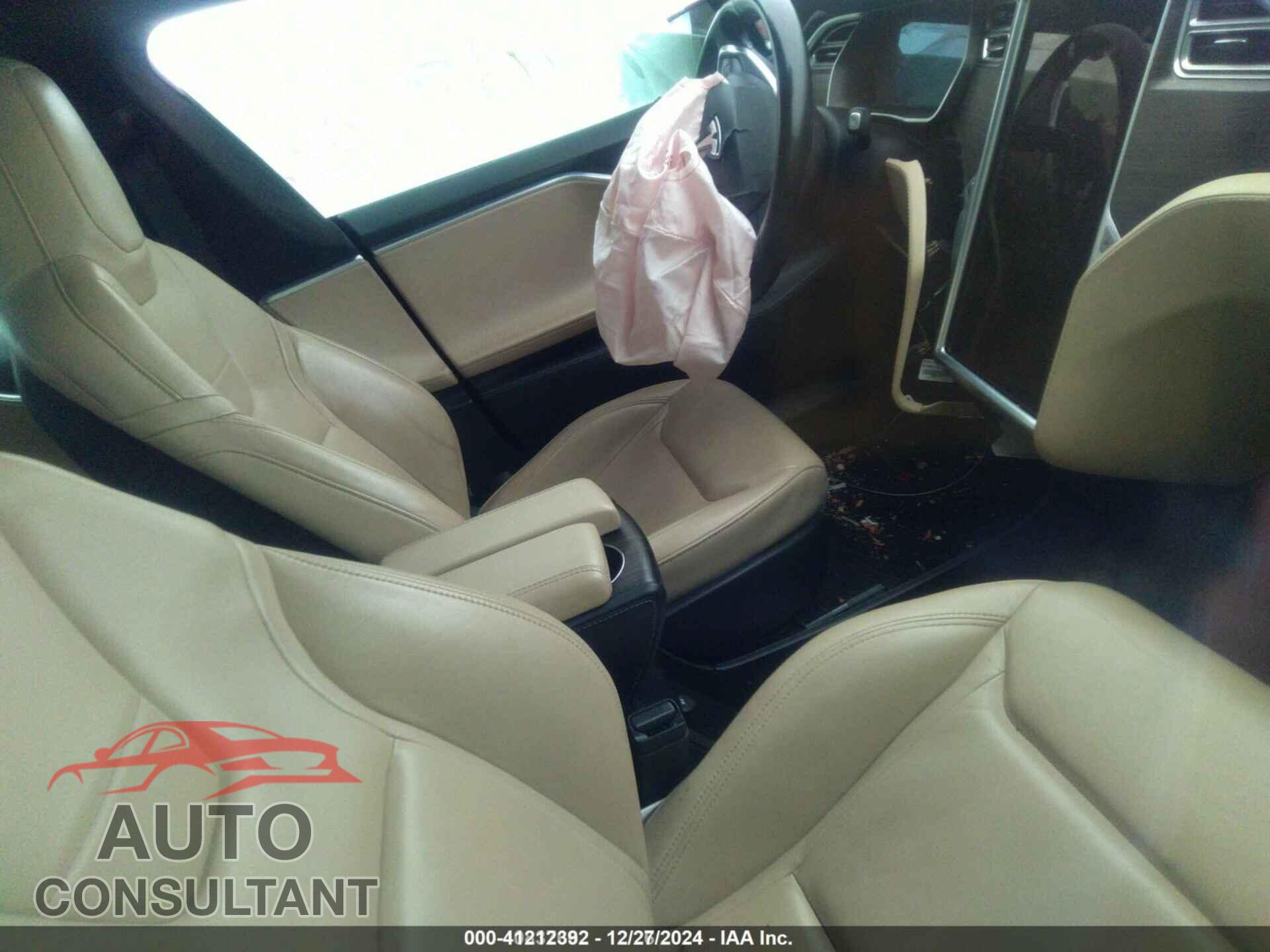 TESLA MODEL S 2014 - 5YJSA1H28EFP66195