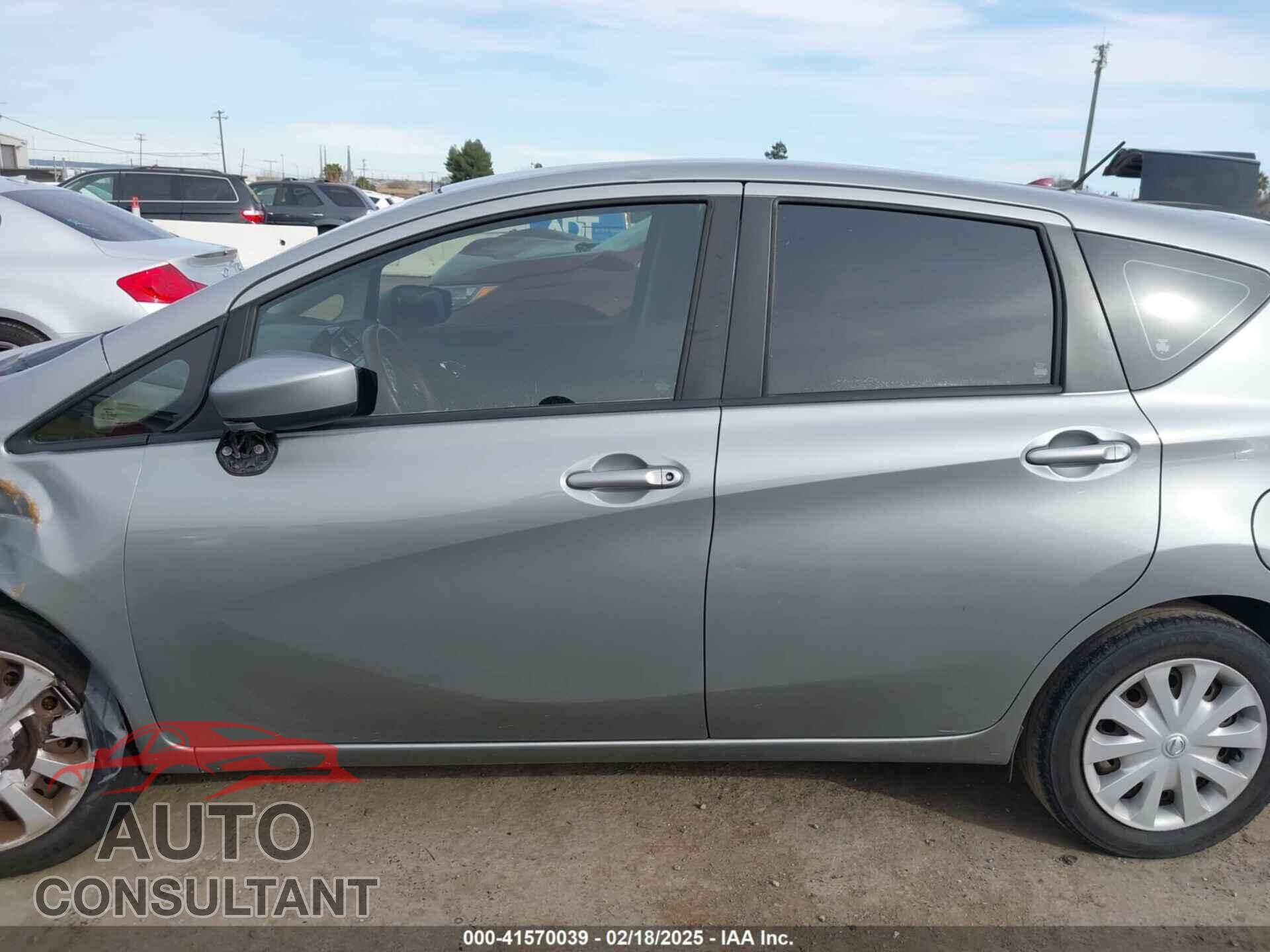 NISSAN VERSA NOTE 2015 - 3N1CE2CP9FL367464