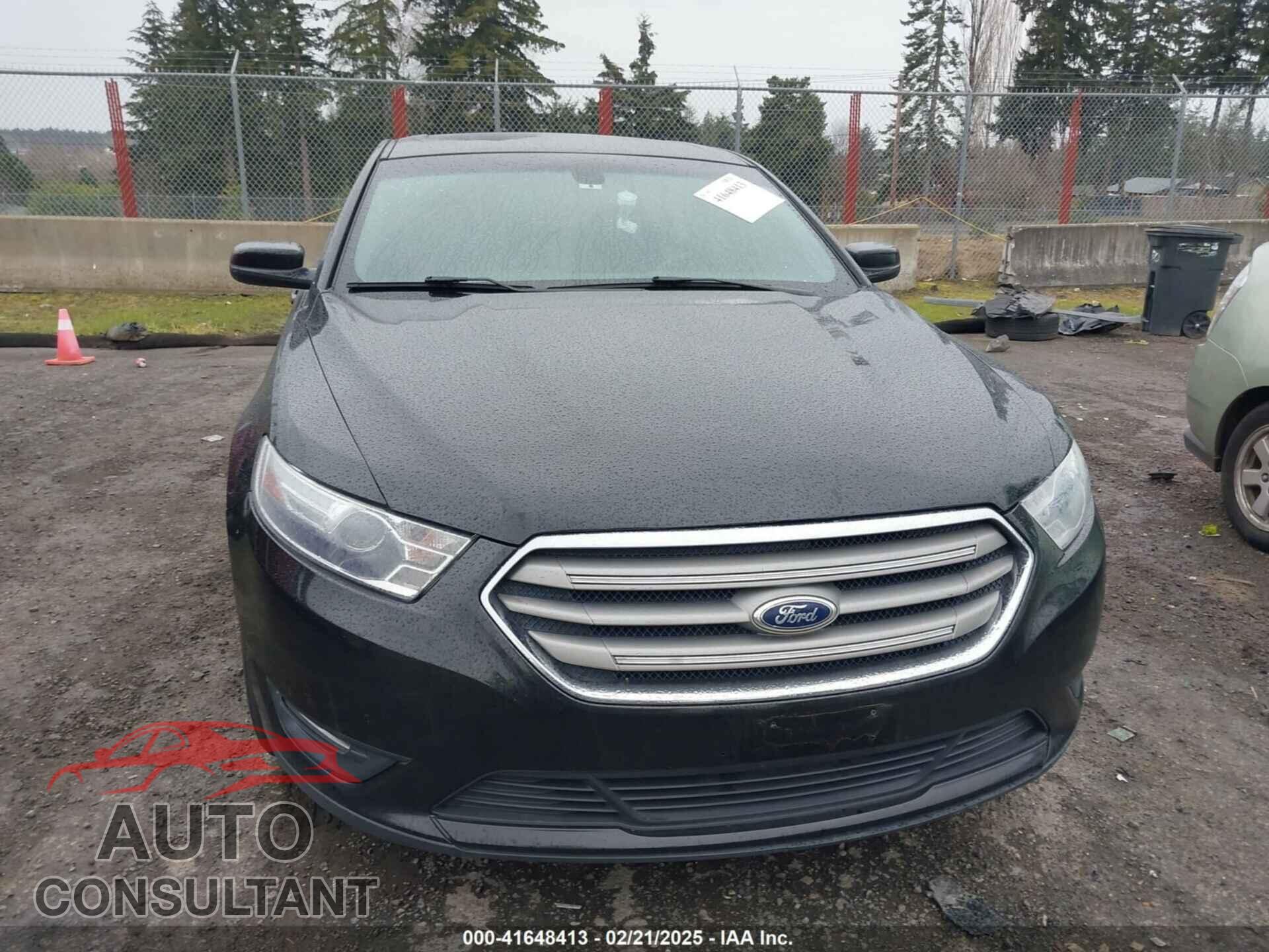 FORD TAURUS 2014 - 1FAHP2E88EG138043