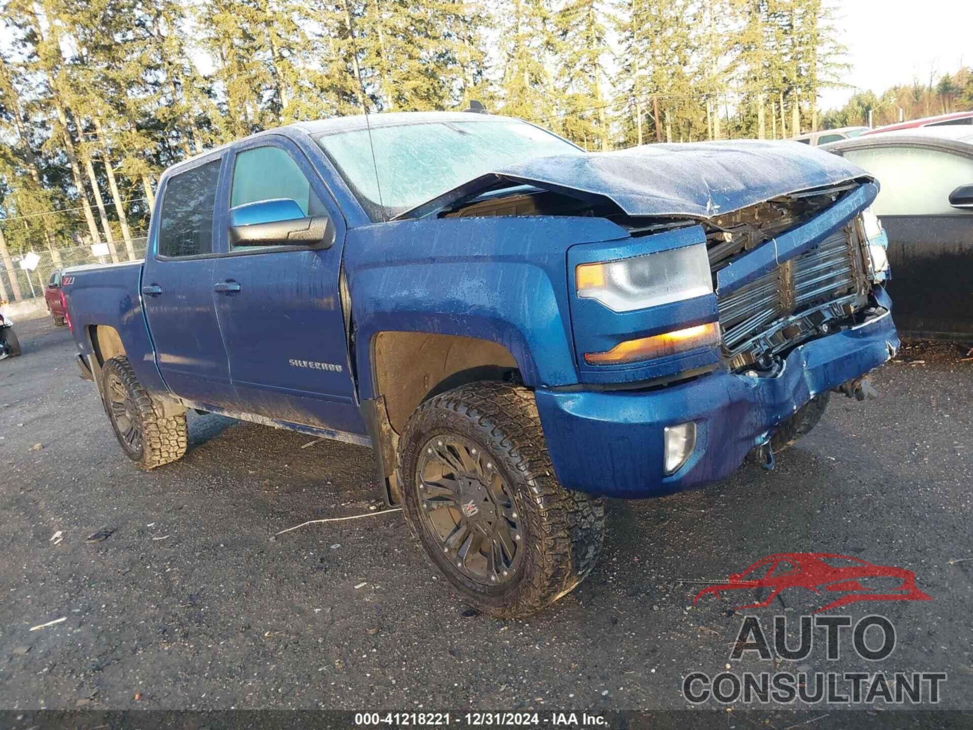 CHEVROLET SILVERADO 1500 2018 - 3GCUKREC0JG198661