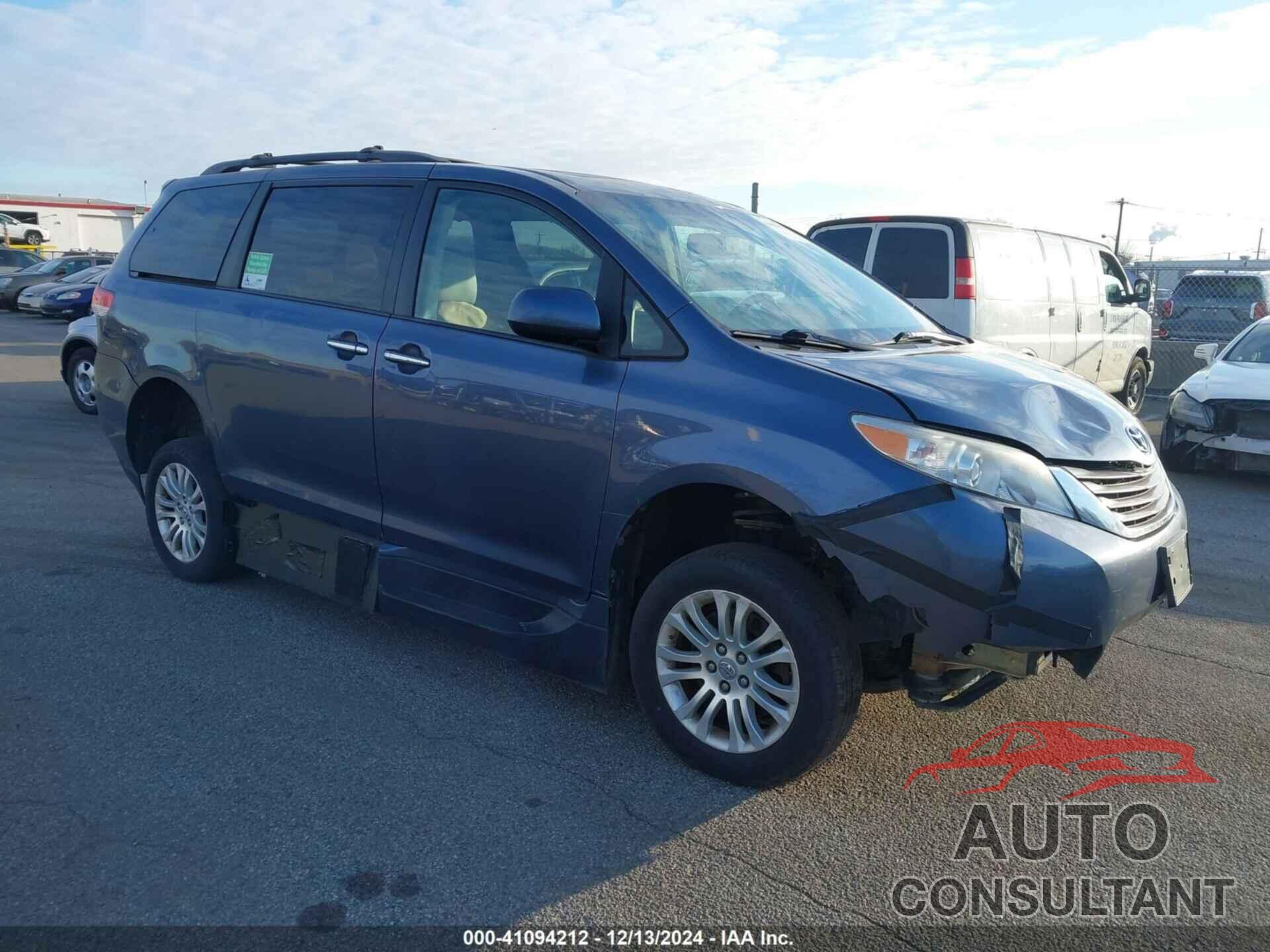 TOYOTA SIENNA 2014 - 5TDYK3DC8ES514928