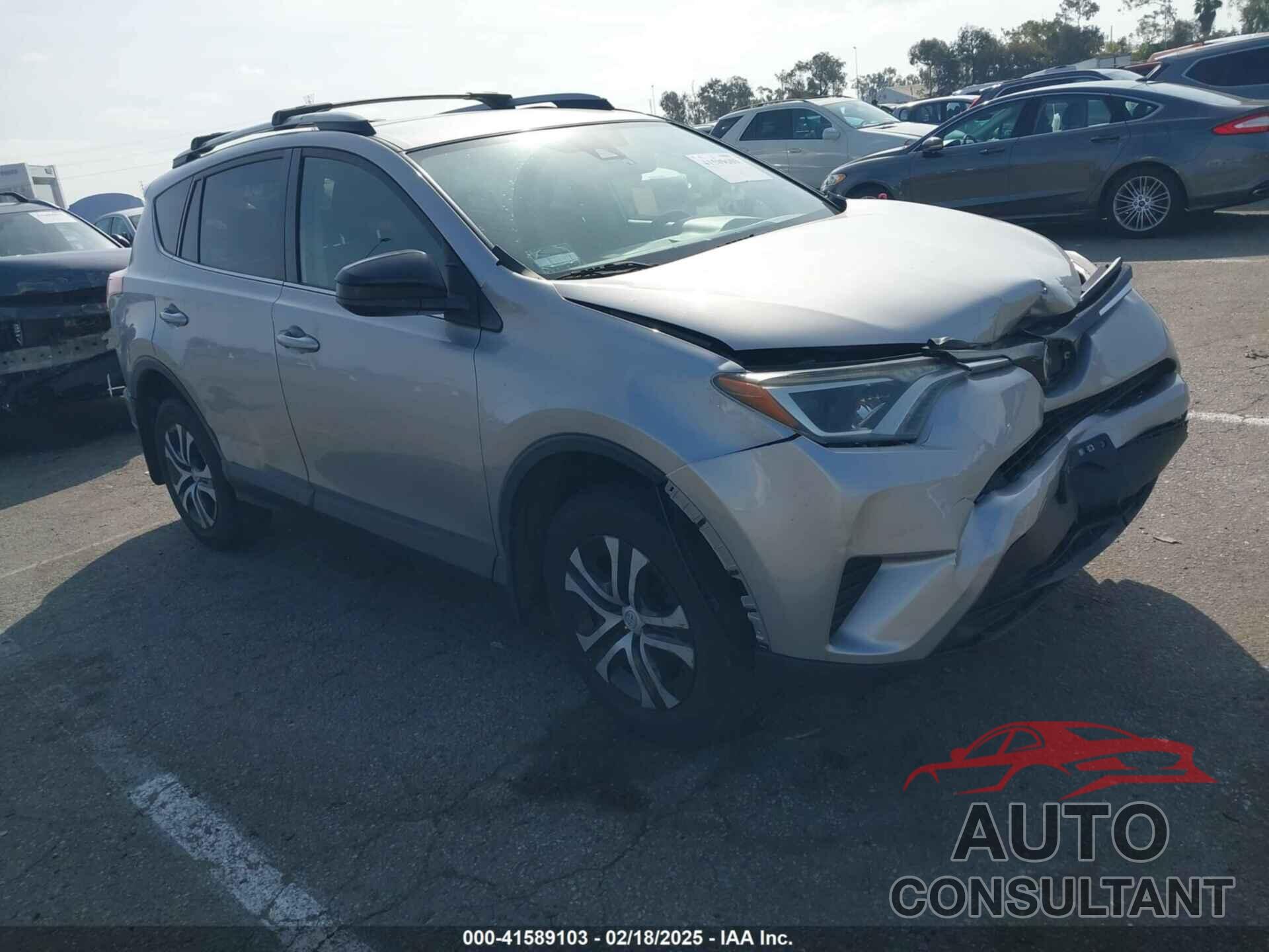 TOYOTA RAV4 2018 - JTMZFREVXJJ195518