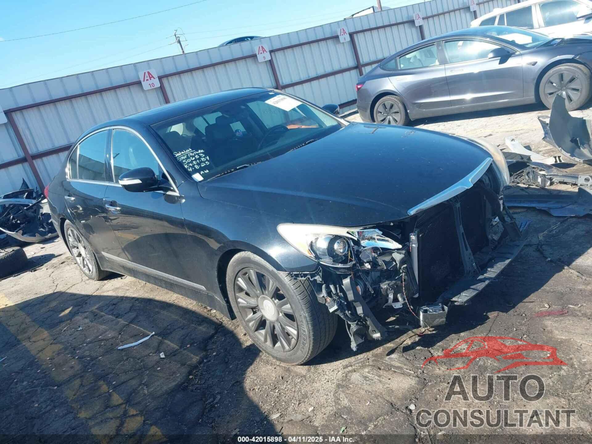 HYUNDAI GENESIS 2012 - KMHGC4DFXCU169401