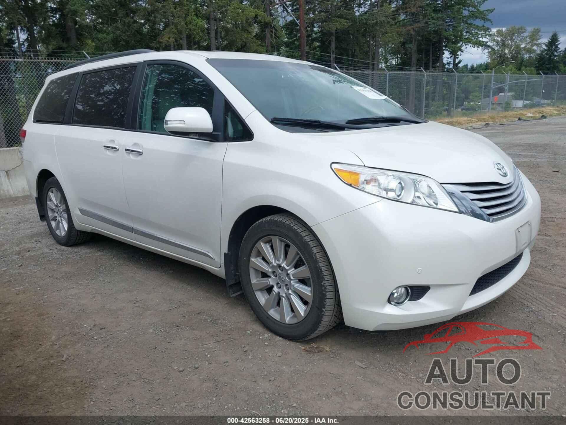 TOYOTA SIENNA 2014 - 5TDDK3DC1ES076946