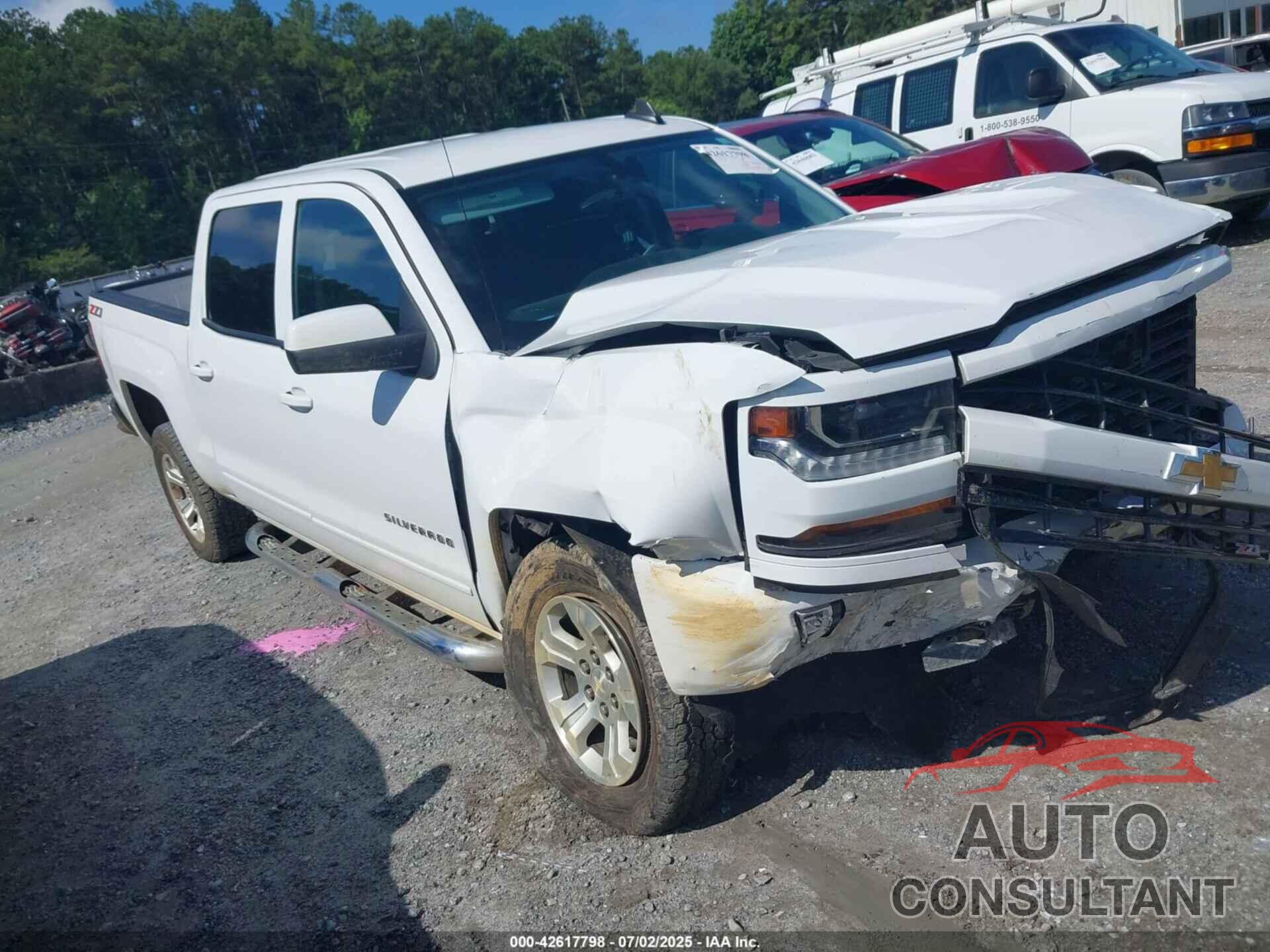 CHEVROLET SILVERADO 1500 2018 - 3GCUKREC6JG558001