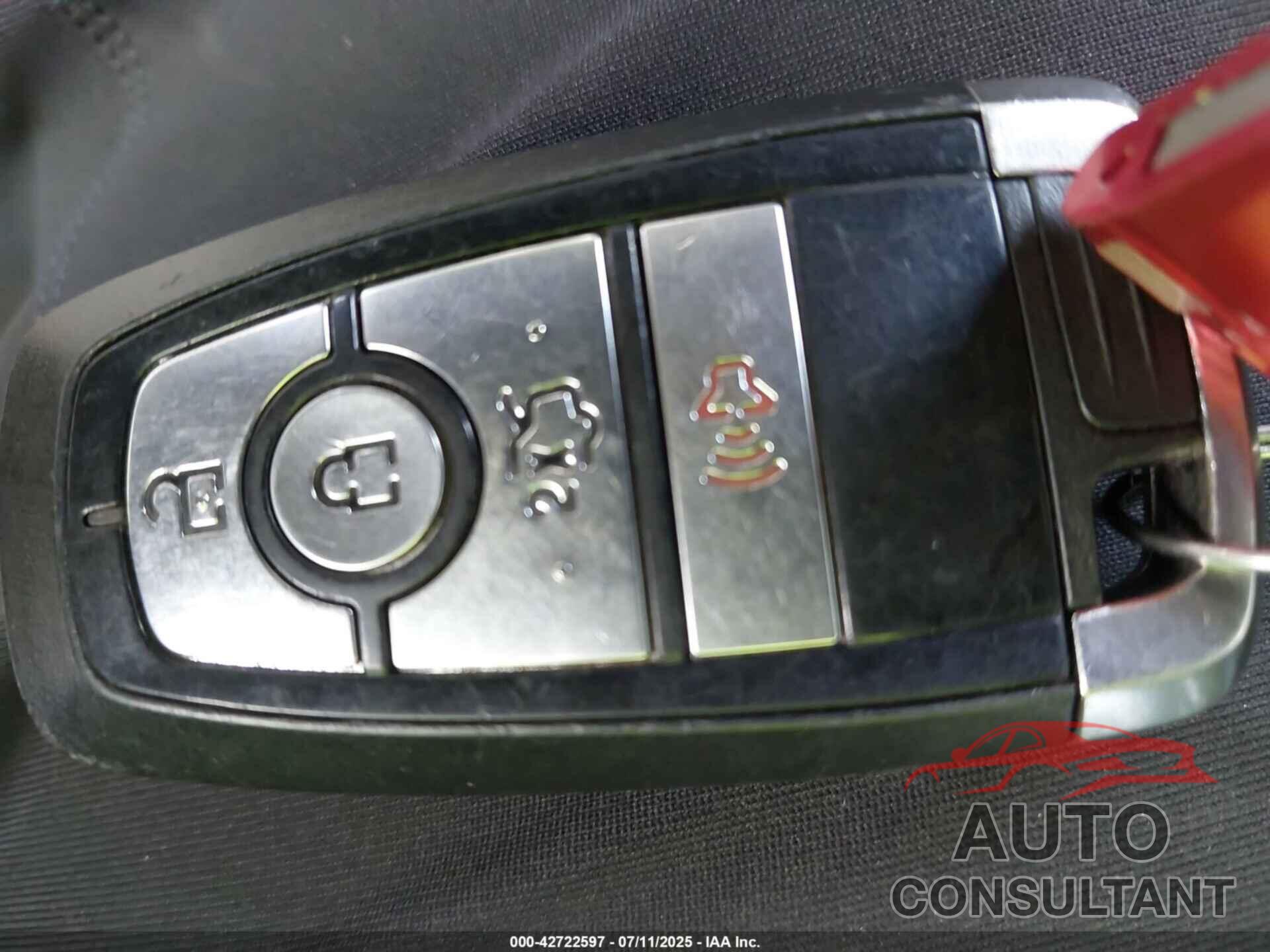 FORD MUSTANG 2021 - 1FA6P8CF8M5152398