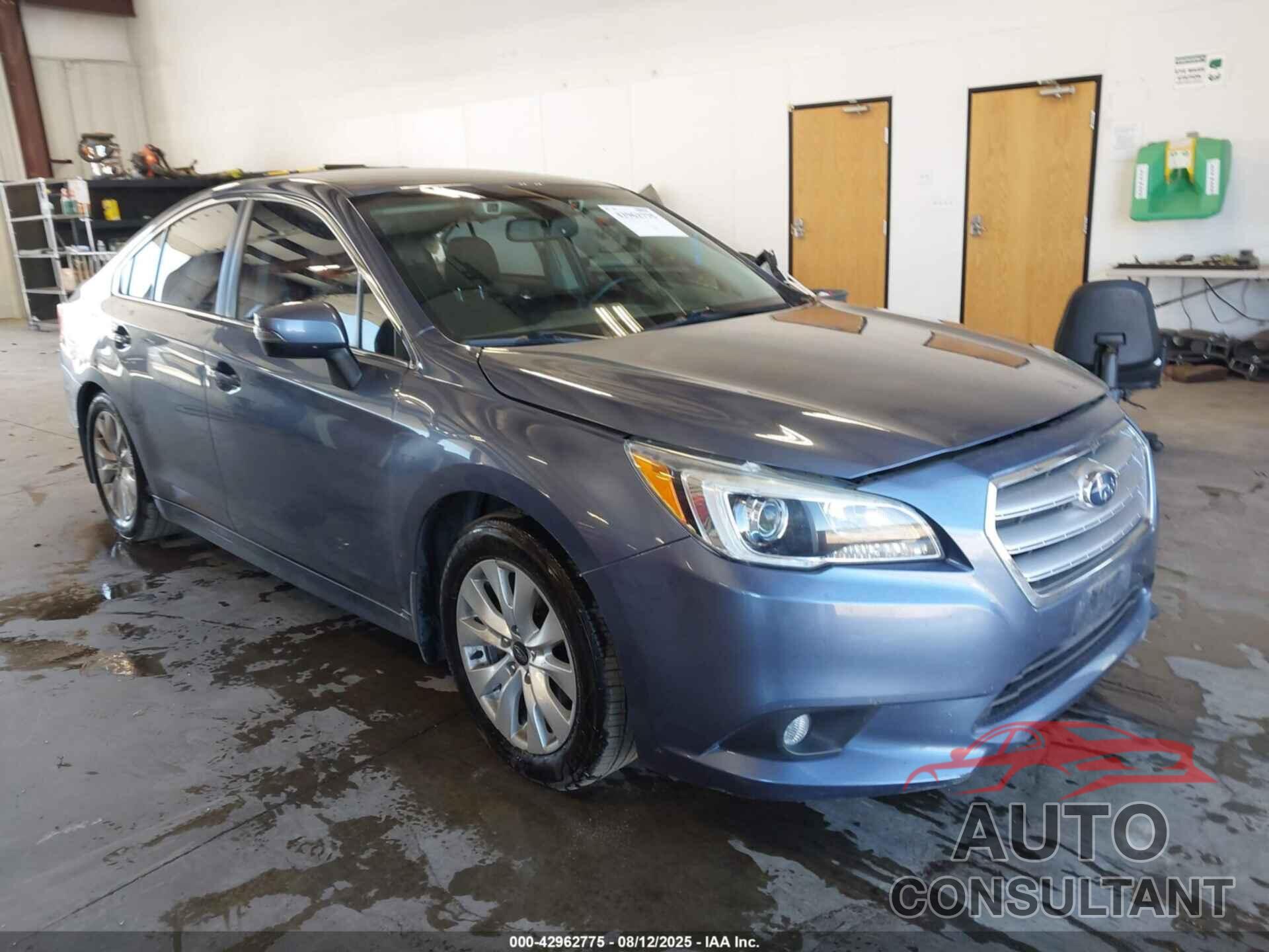 SUBARU LEGACY 2015 - 4S3BNAF61F3036329