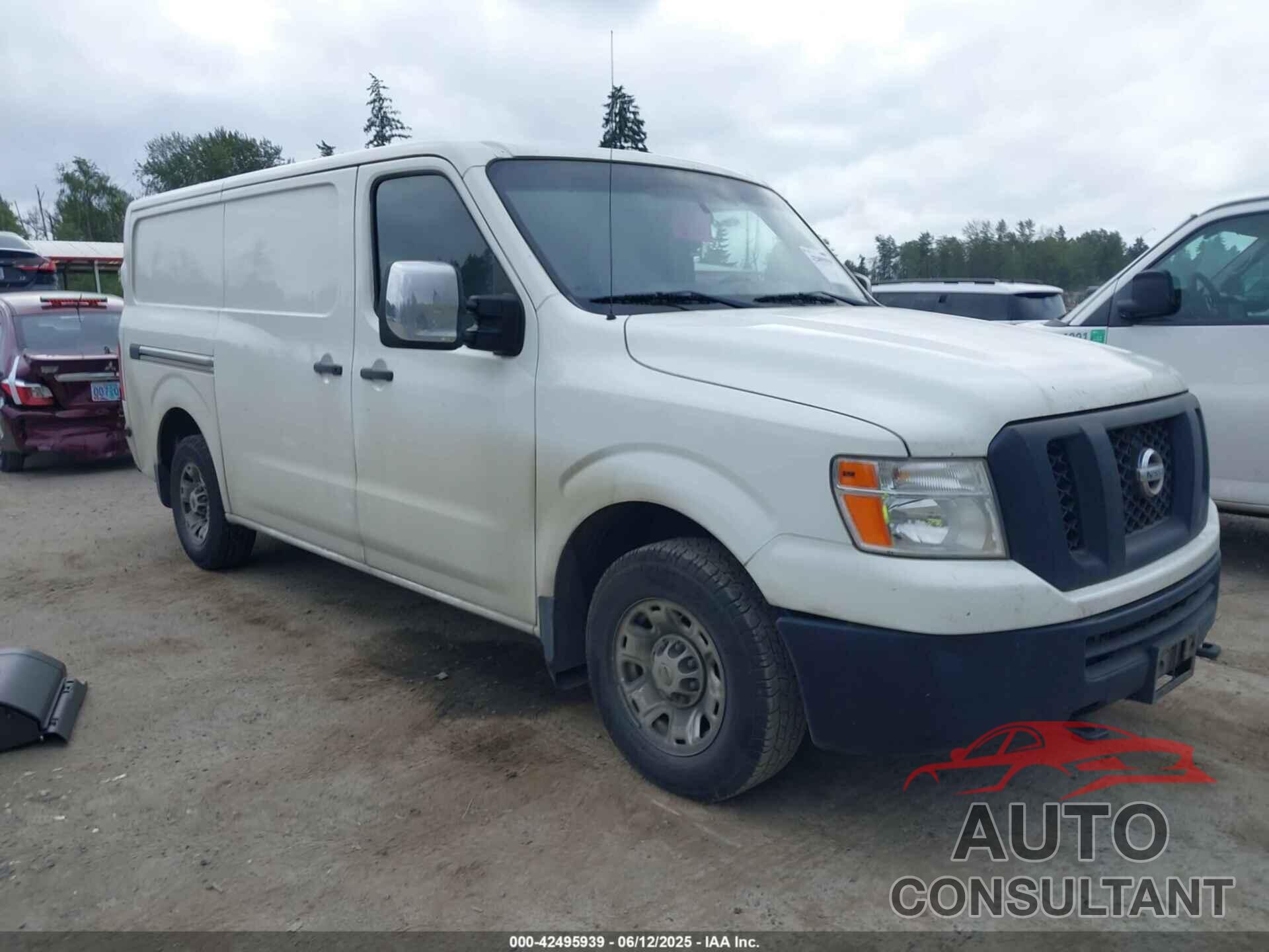 NISSAN NV CARGO NV2500 HD 2019 - 1N6AF0KY6KN807177