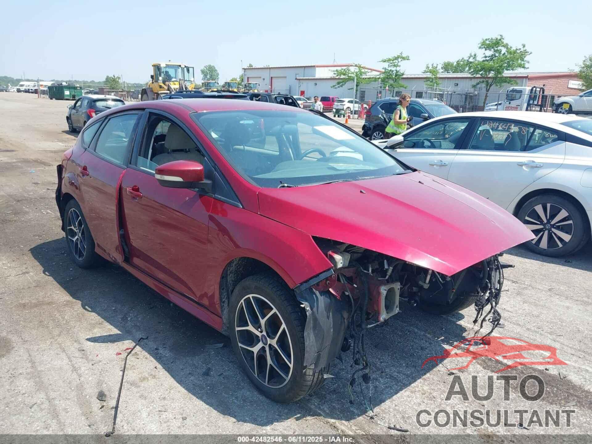 FORD FOCUS 2016 - 1FADP3K20GL368786