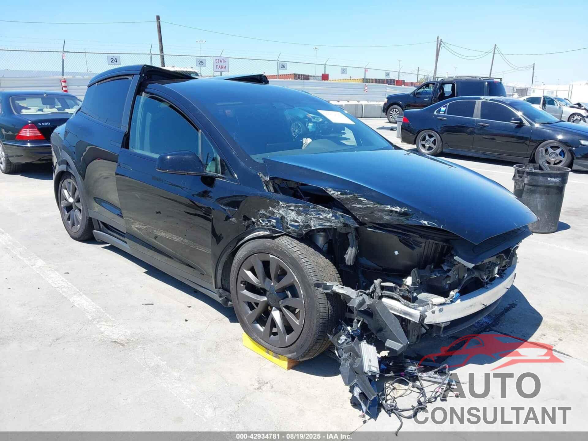TESLA MODEL X 2022 - 7SAXCBE65NF337483