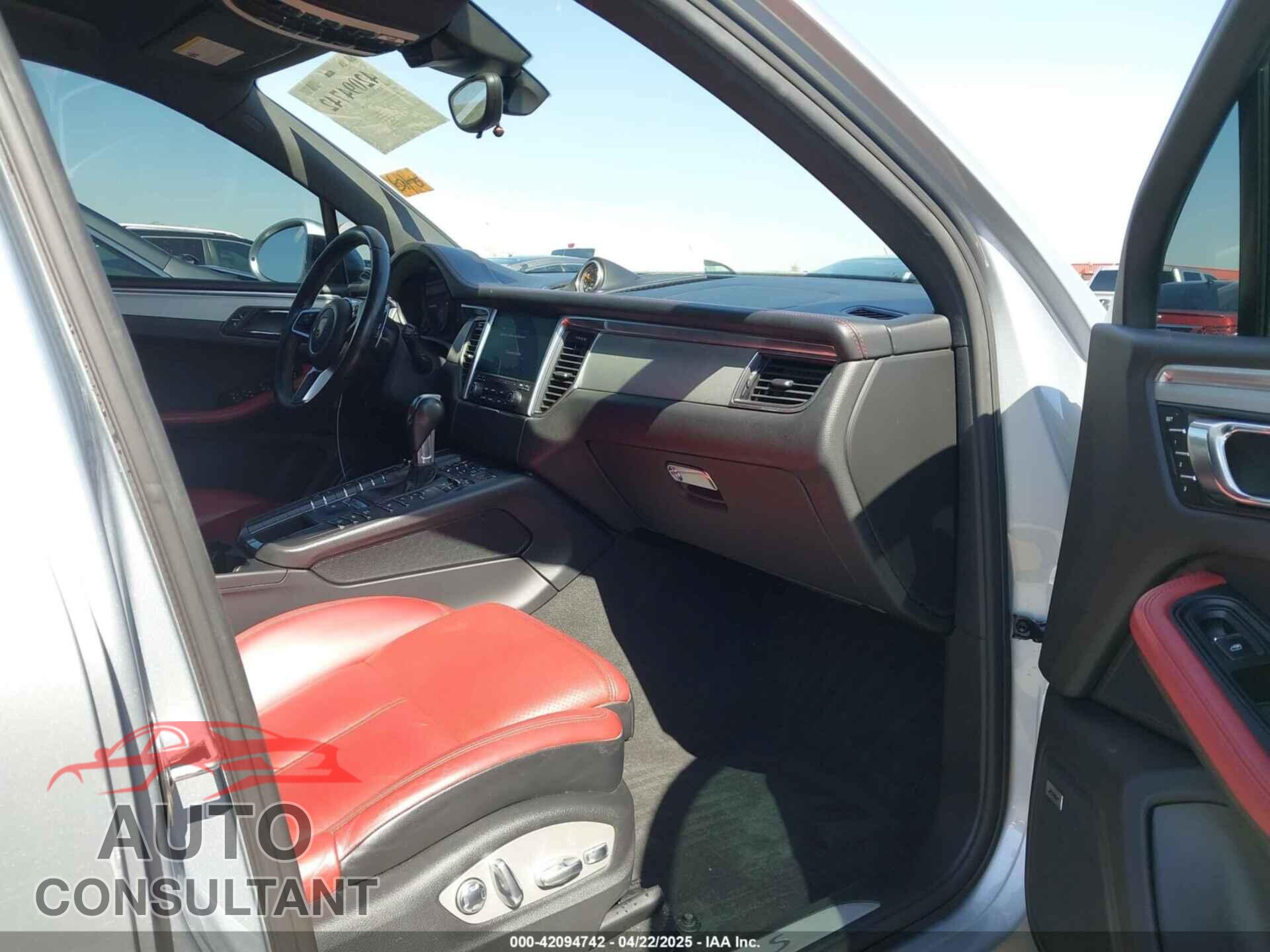 PORSCHE MACAN 2018 - WP1AB2A55JLB36398