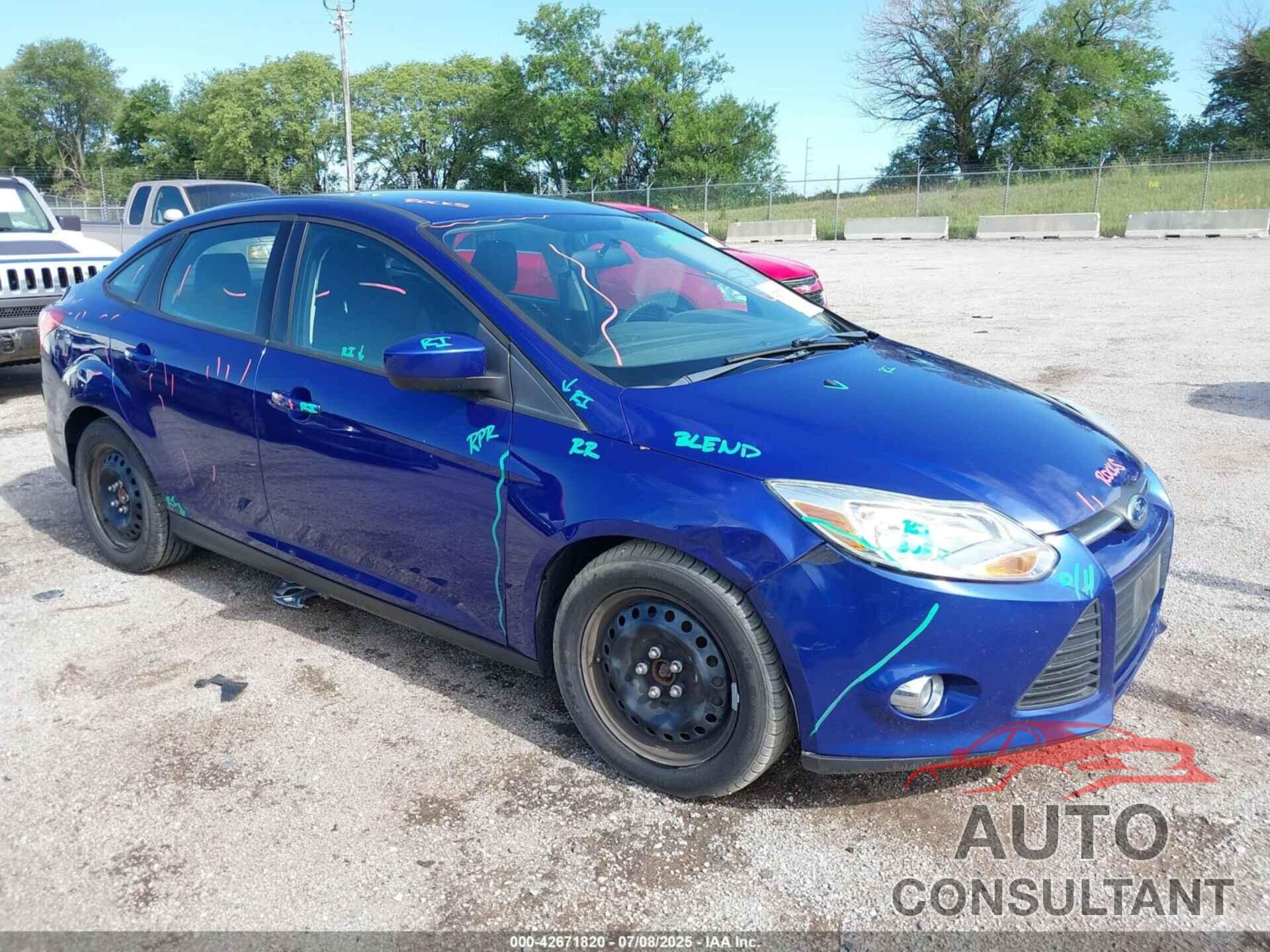 FORD FOCUS 2012 - 1FAHP3F26CL284767