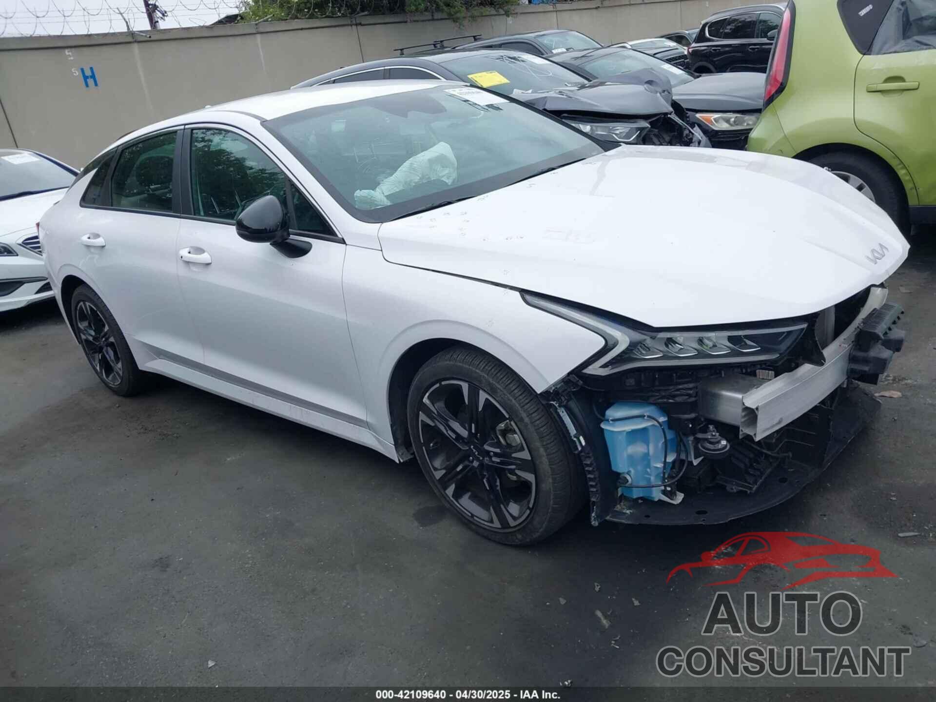KIA K5 2023 - 5XXG64J25PG220733