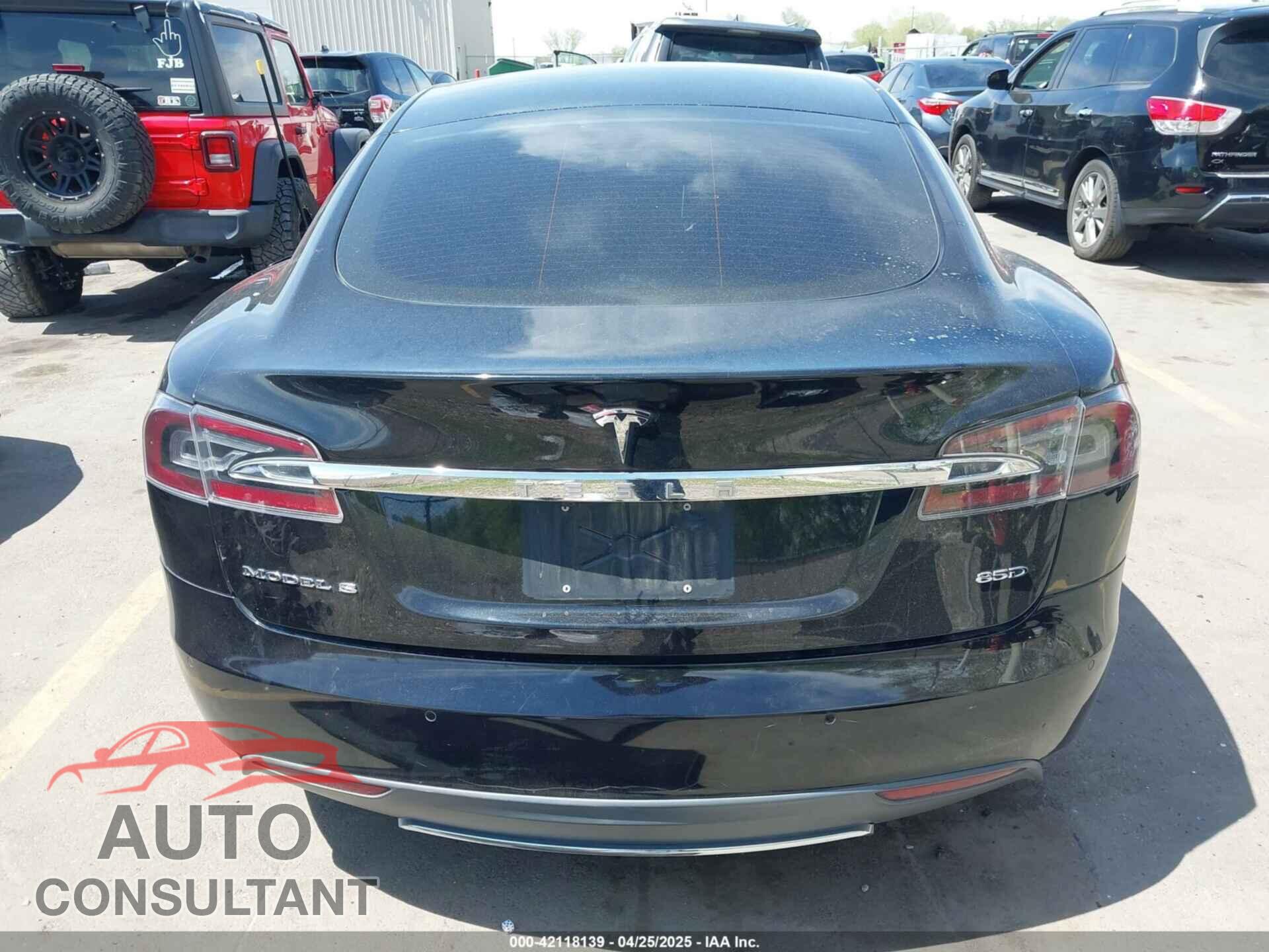 TESLA MODEL S 2015 - 5YJSA1E24FF116110