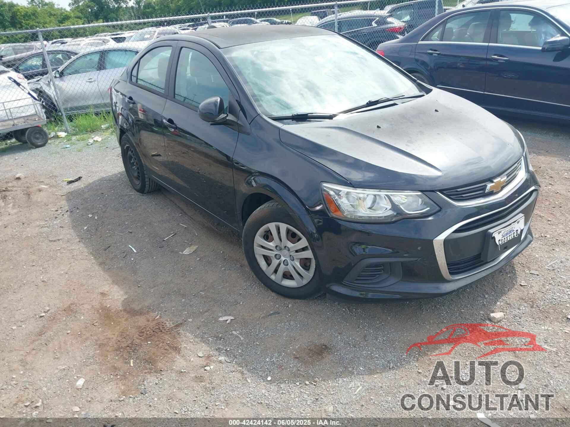 CHEVROLET SONIC 2017 - 1G1JB5SH5H4142288