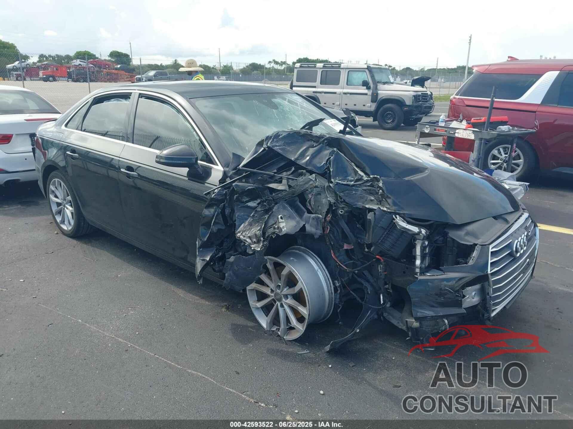 AUDI A4 2019 - WAUGMAF40KN008220