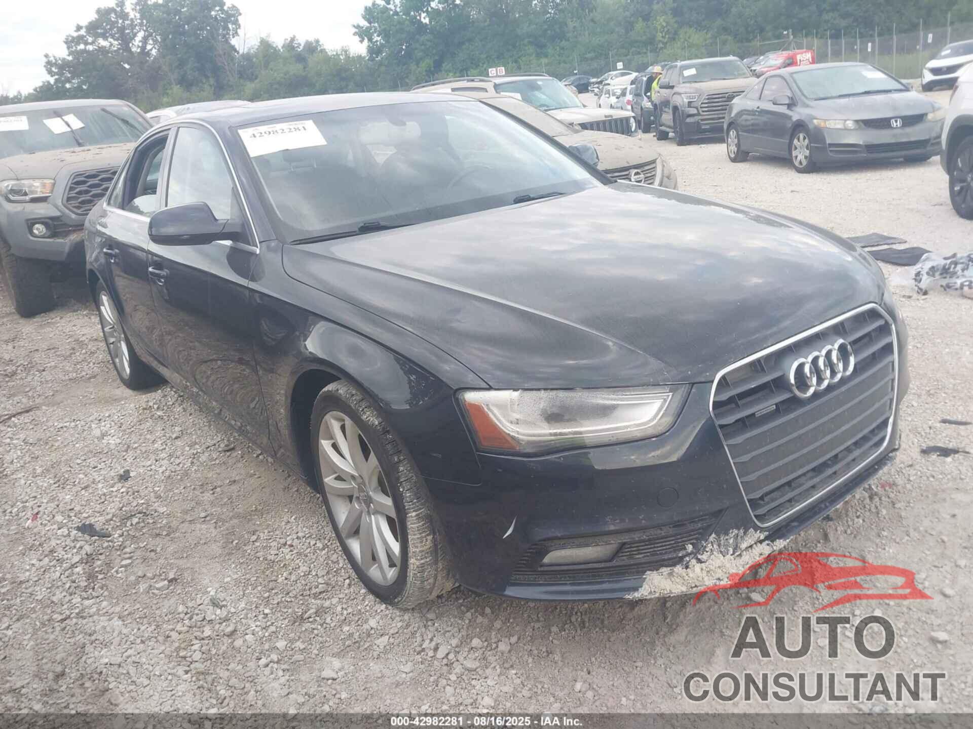 AUDI A4 2013 - WAUFFAFL2DN004668