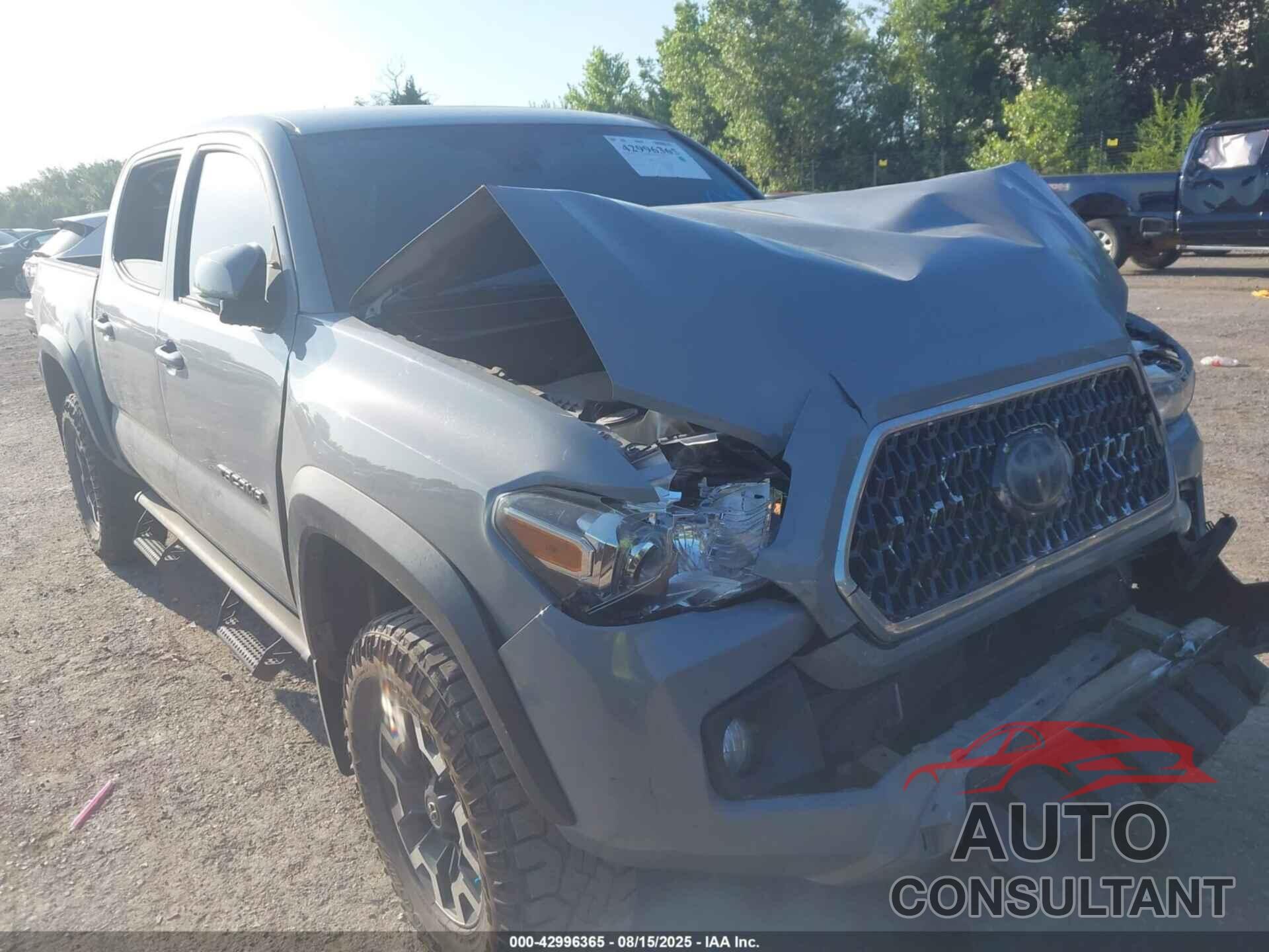 TOYOTA TACOMA 2018 - 5TFCZ5AN8JX160954