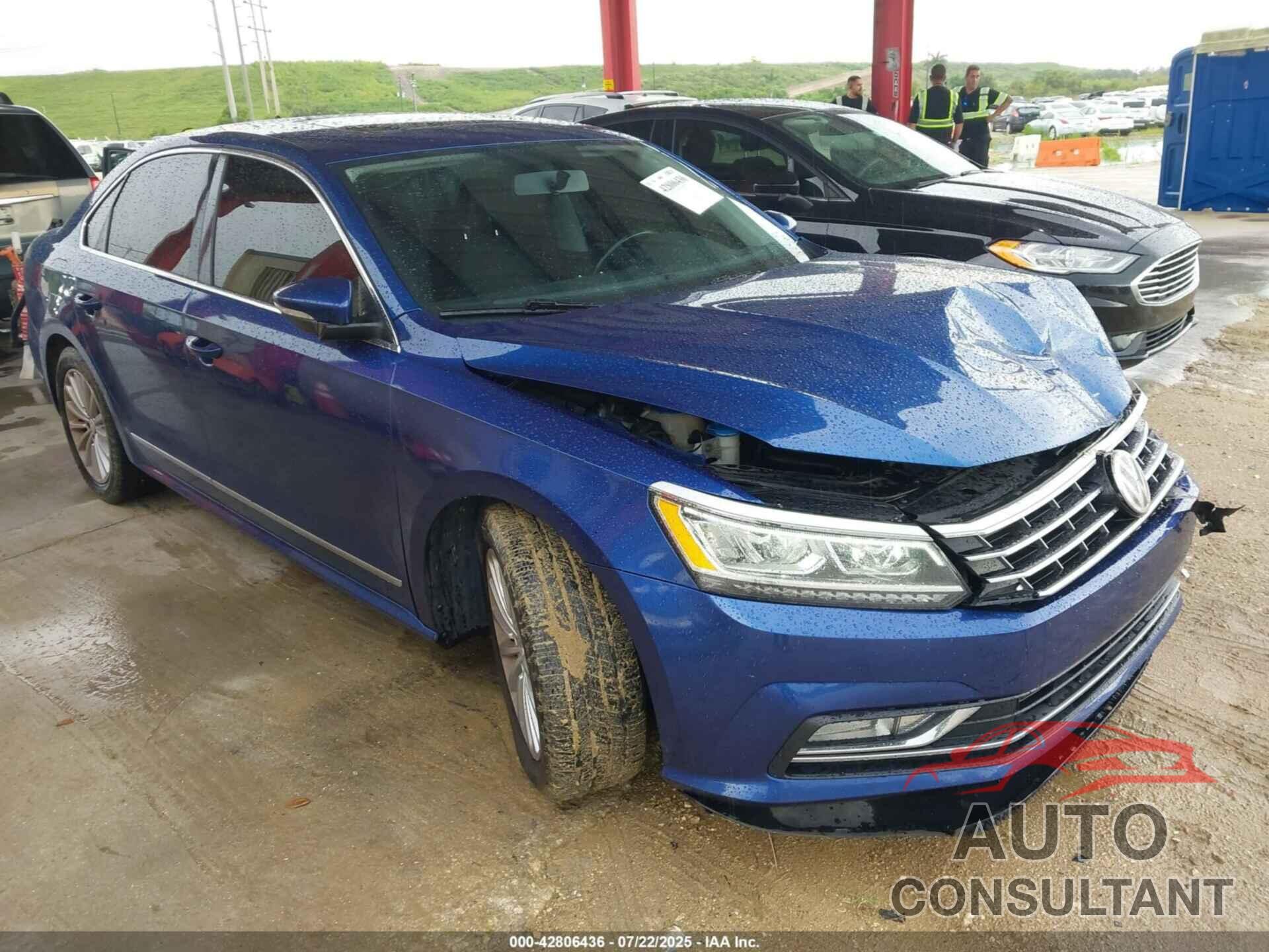 VOLKSWAGEN PASSAT 2017 - 1VWBT7A30HC021231