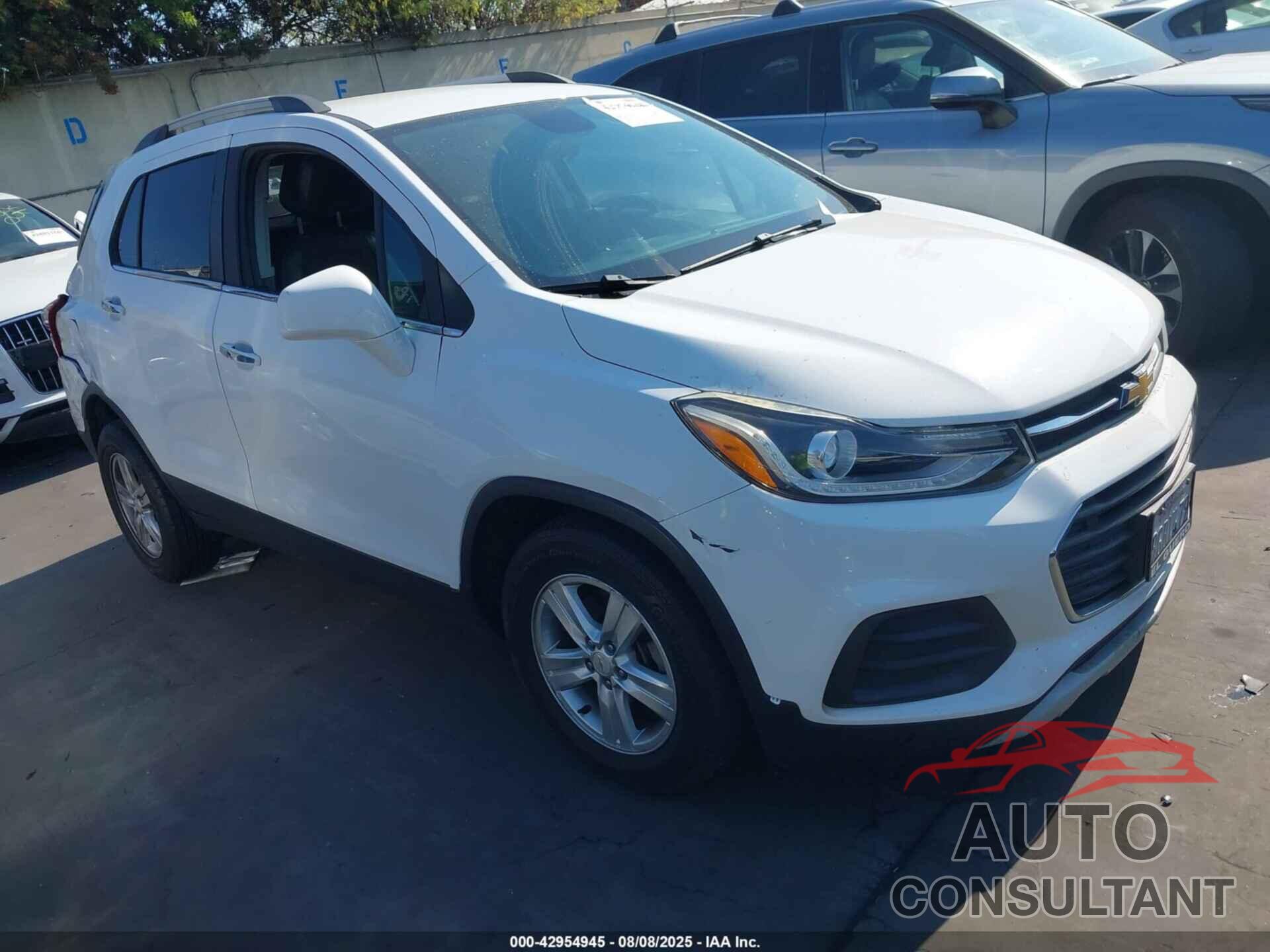 CHEVROLET TRAX 2018 - KL7CJLSB8JB677665