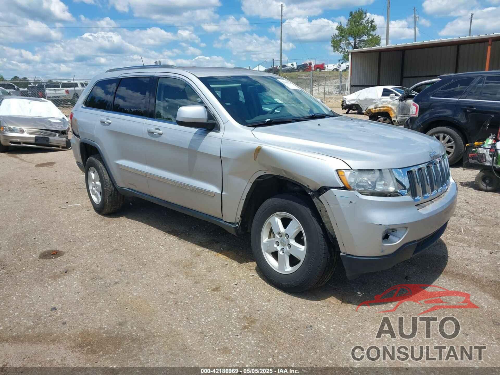 JEEP GRAND CHEROKEE 2013 - 1C4RJEAG1DC519219