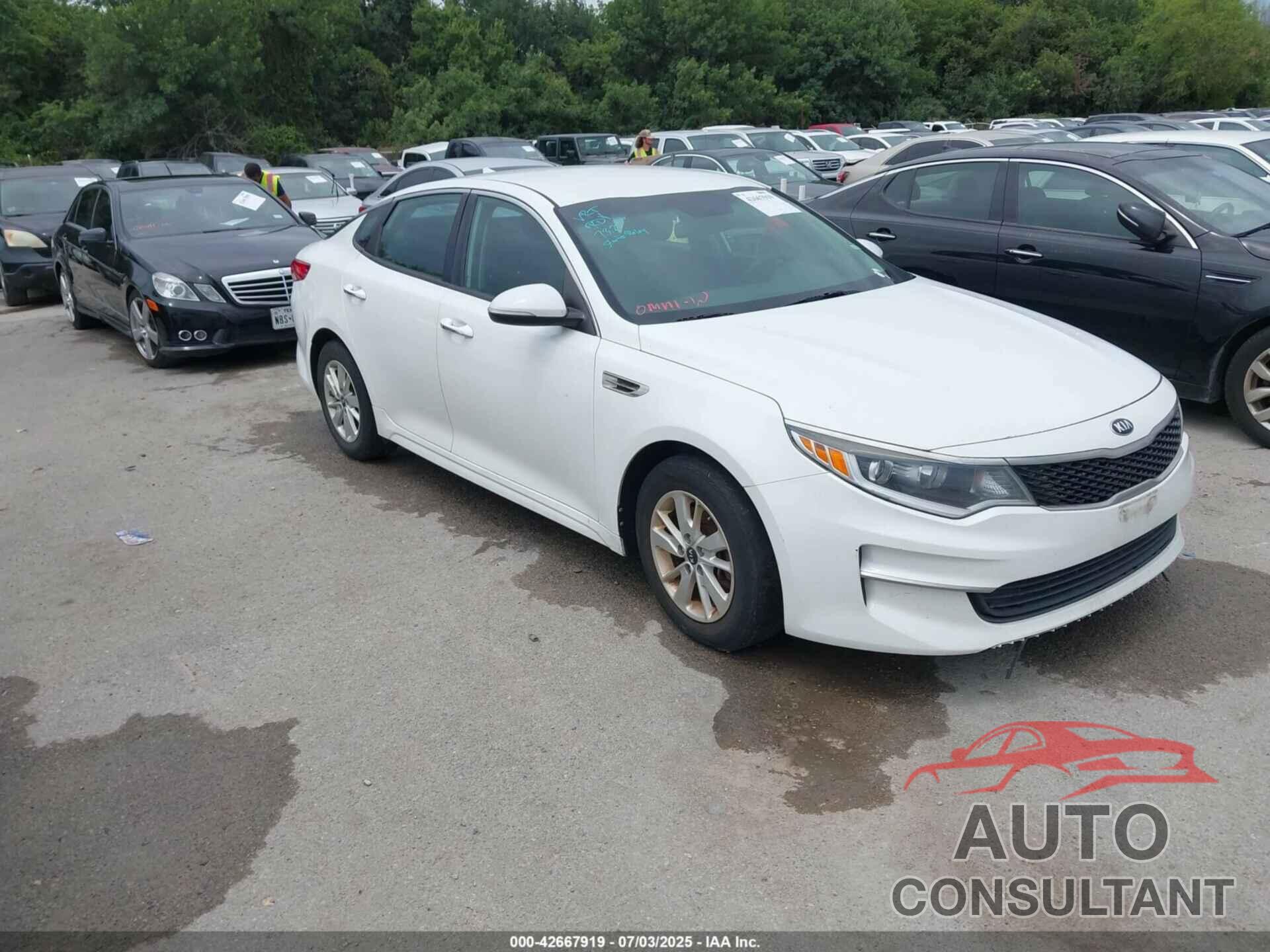 KIA OPTIMA 2016 - 5XXGT4L3XGG048777