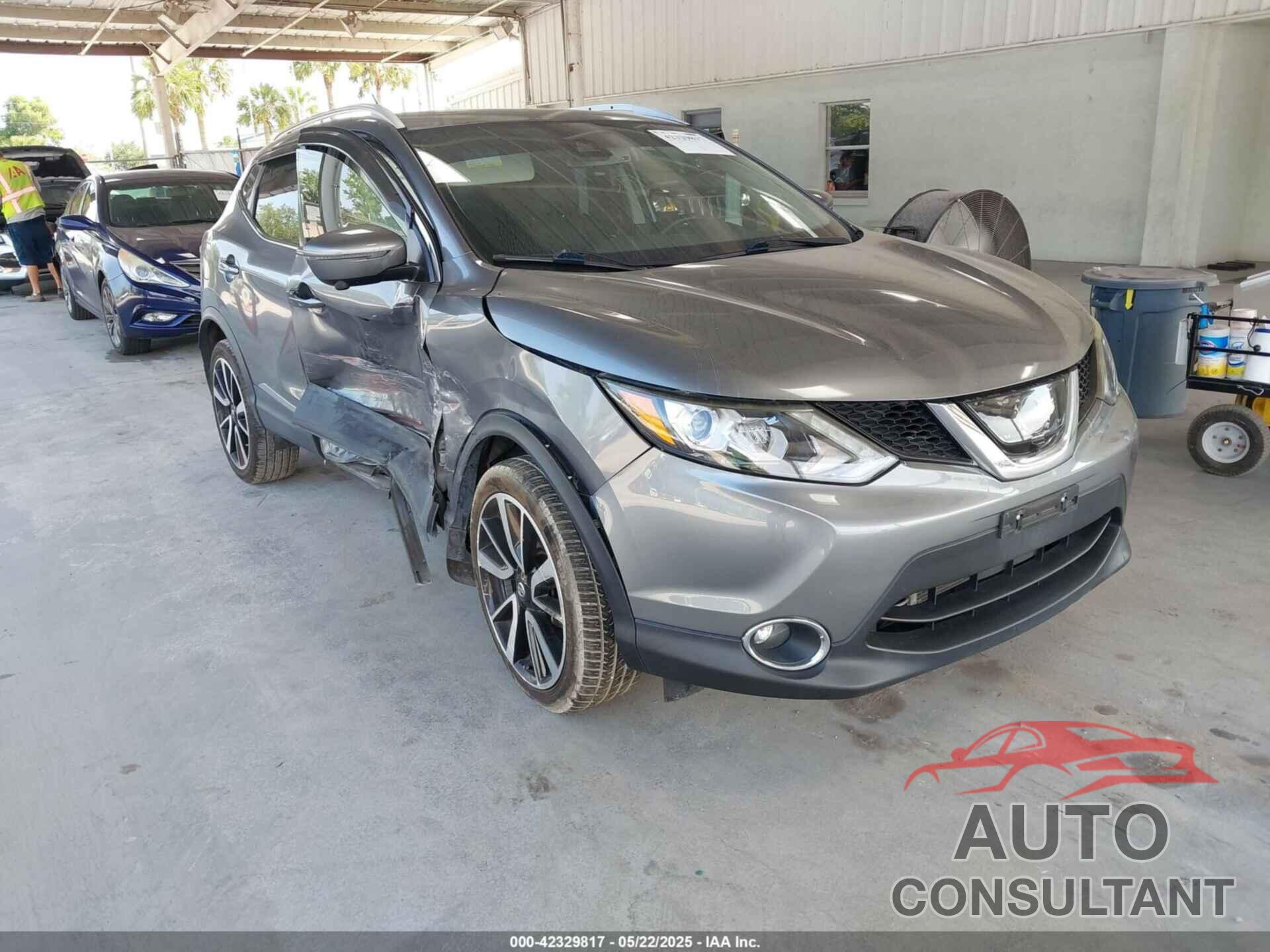 NISSAN ROGUE SPORT 2017 - JN1BJ1CP3HW004334