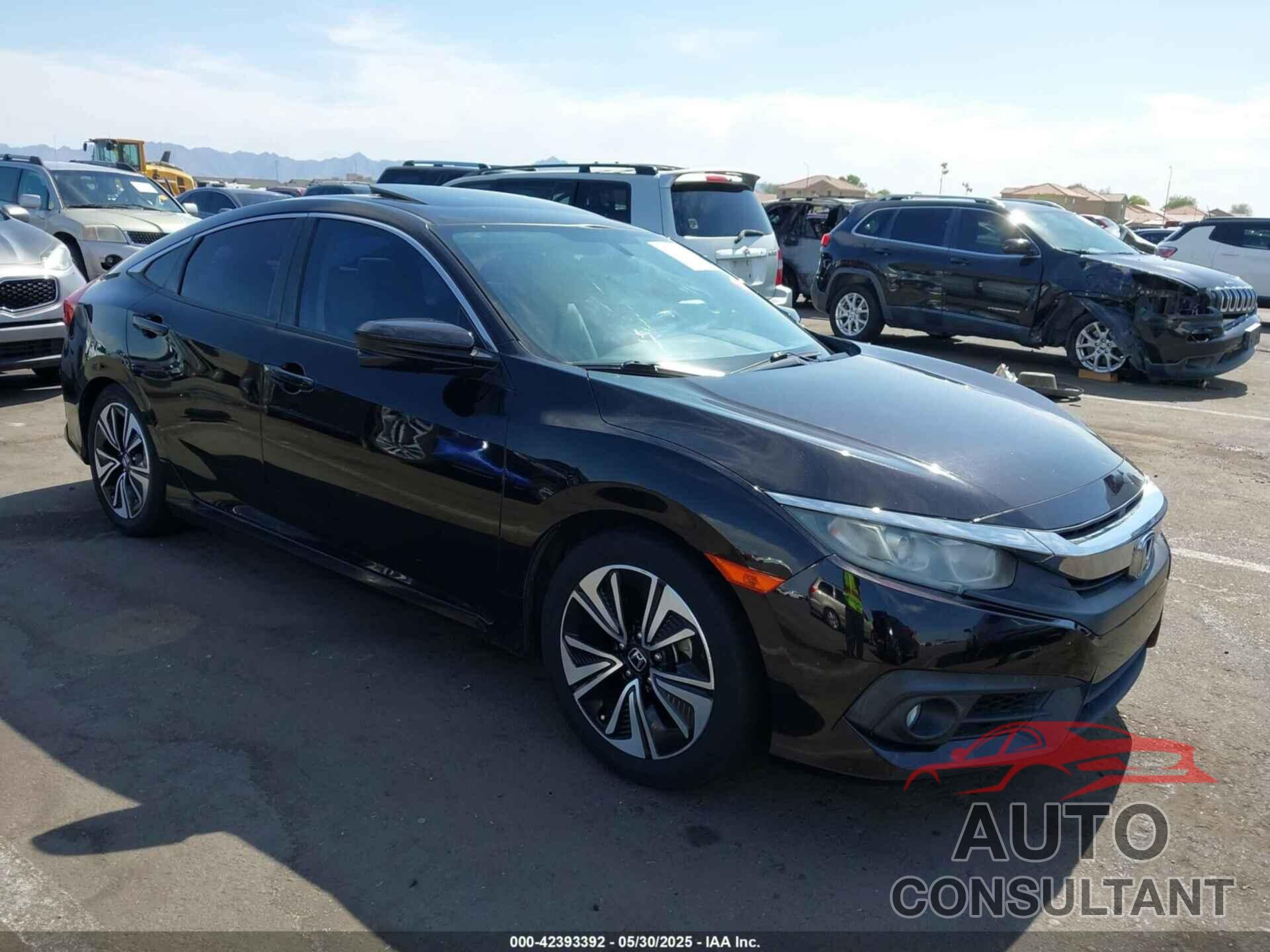 HONDA CIVIC 2018 - 19XFC1F35JE200003